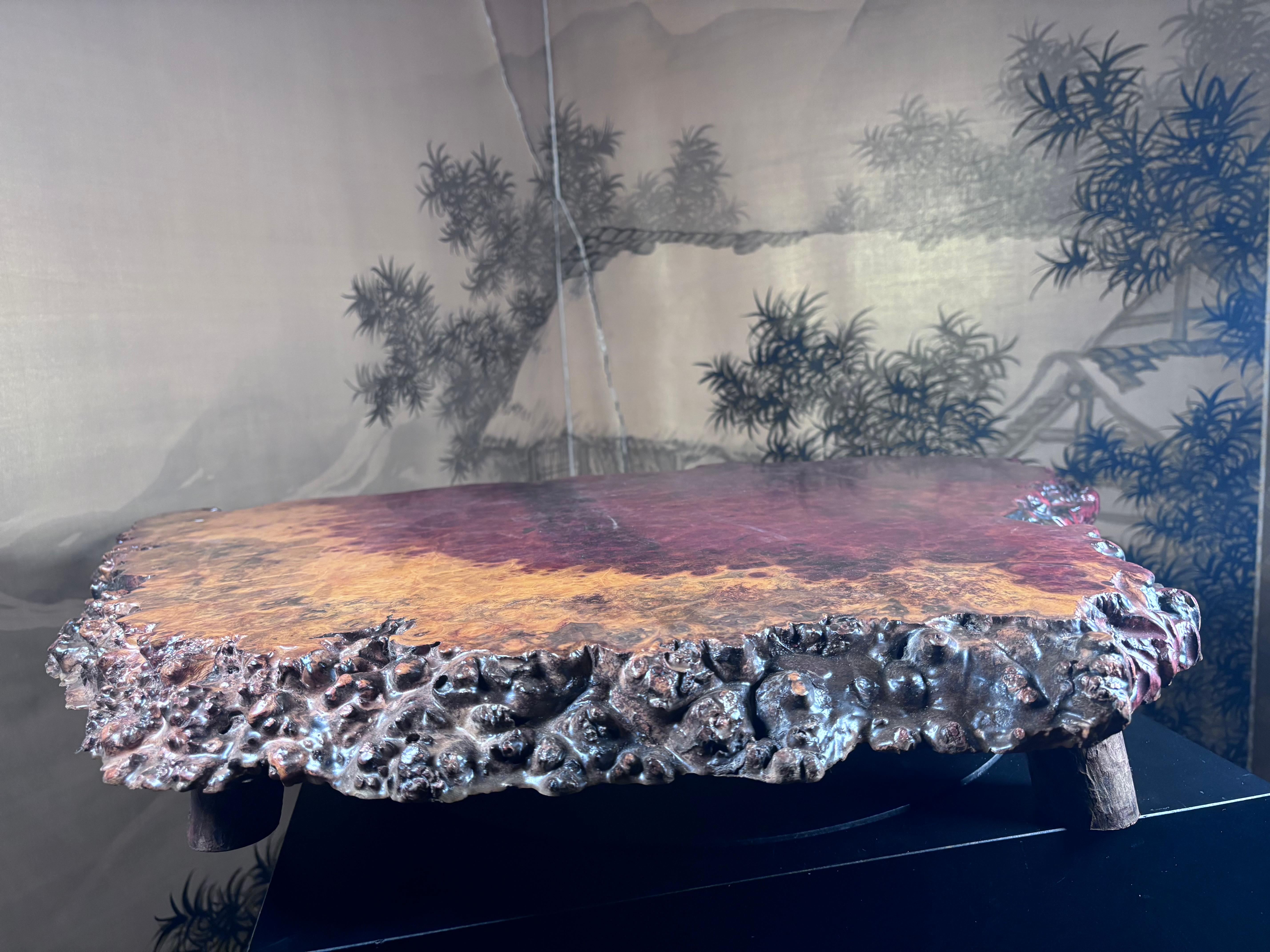 Expositor Japonés de Madera Preciosa de Burl Fina Calidad en venta 6