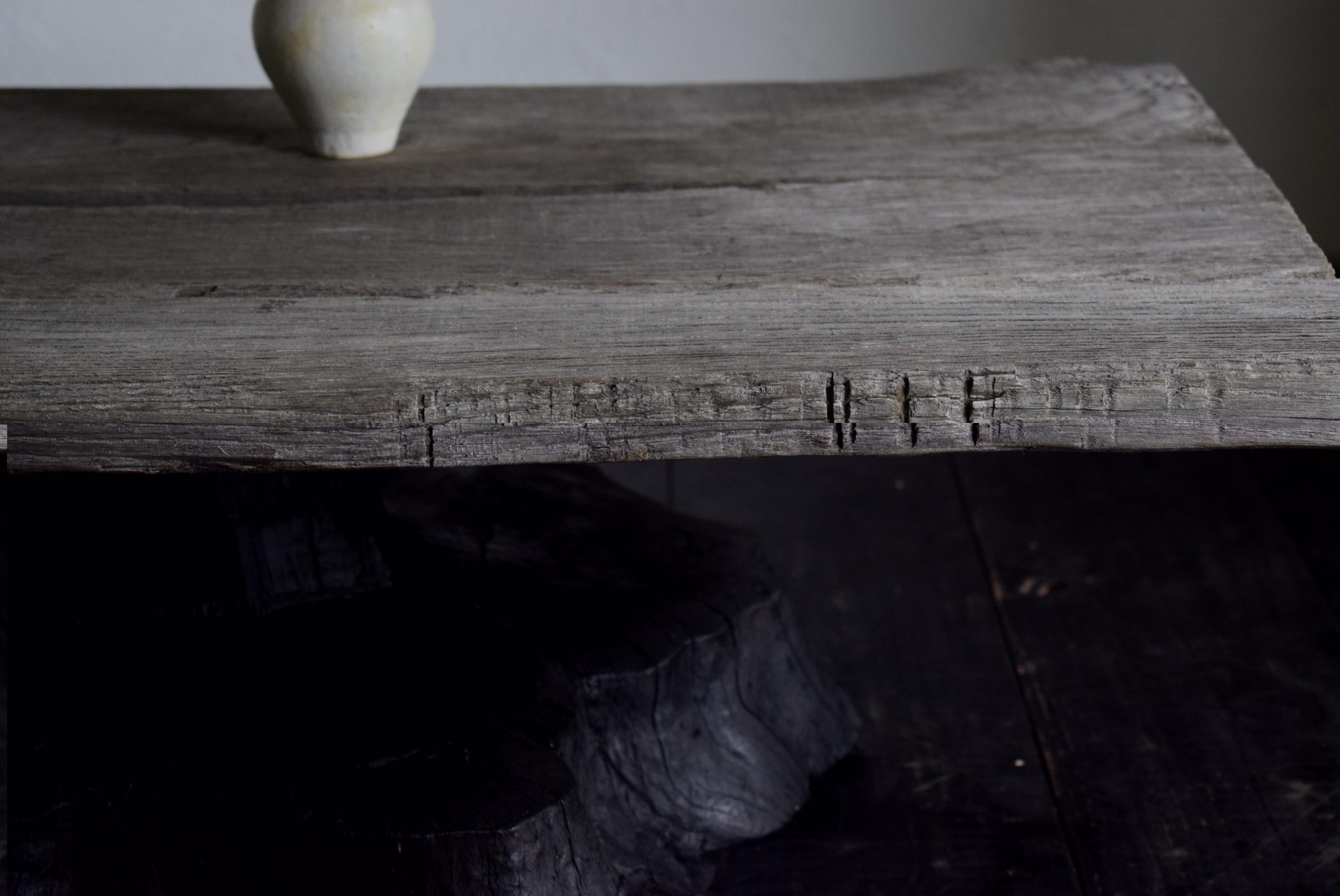 Japanese primitive low table / wabi-sabi  table / Flower stand / Japanese tea ta 7