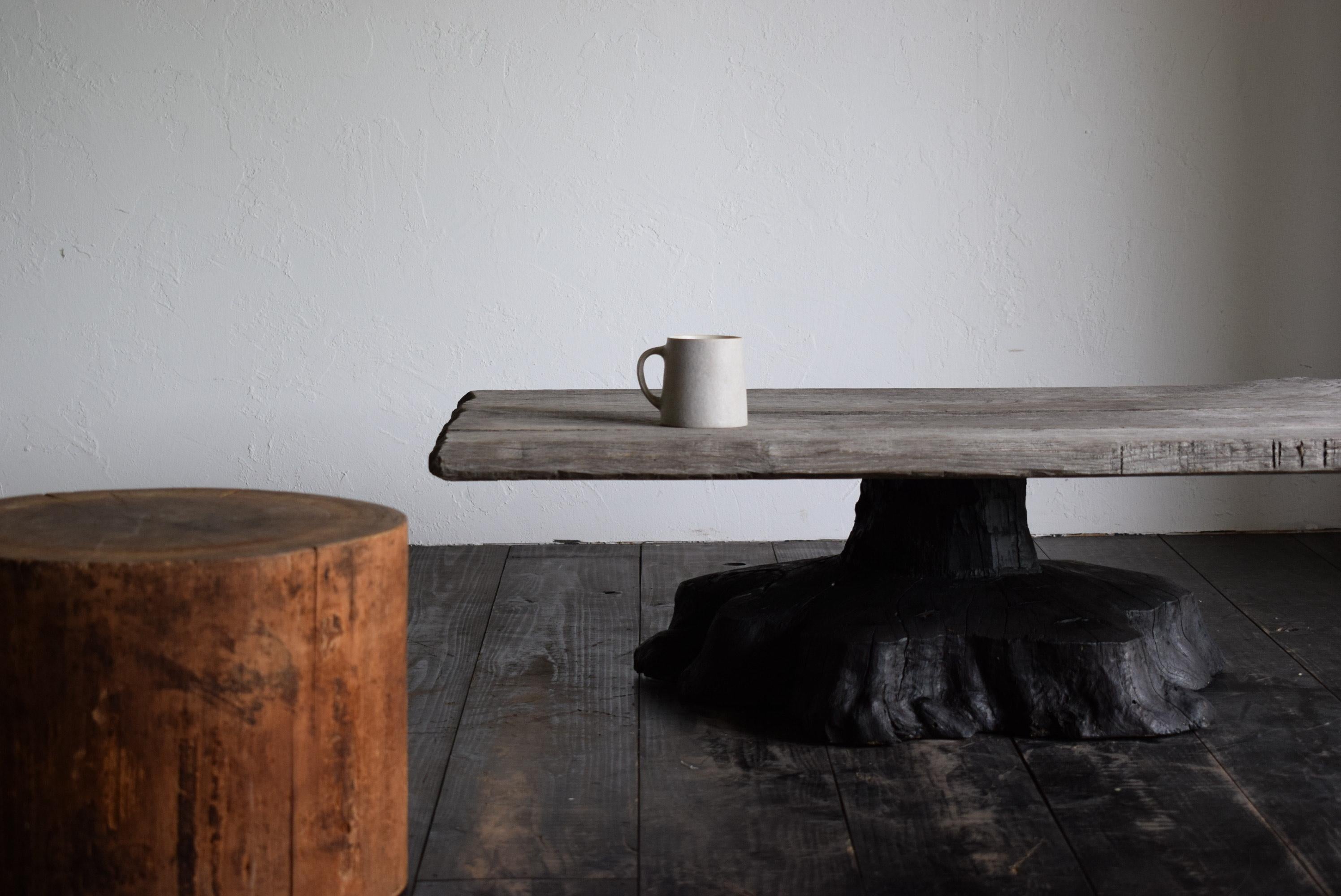 20th Century Japanese primitive low table / wabi-sabi  table / Flower stand / Japanese tea ta