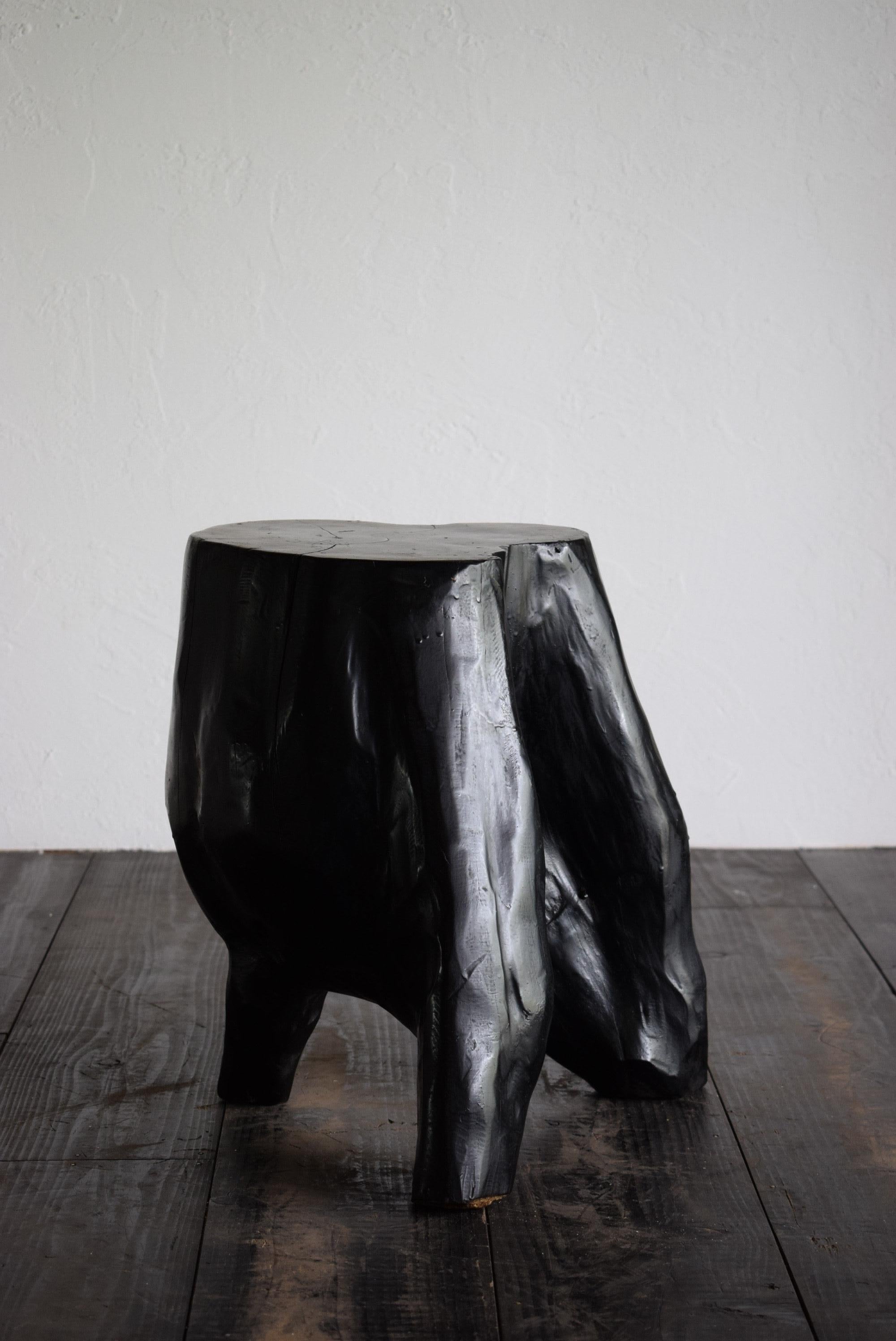 Japanese primitive stool / wabi-sabi stool / Flower stand 1