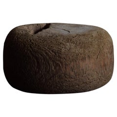 Japanese primitive stool / wabi-sabi stool / Flower stand