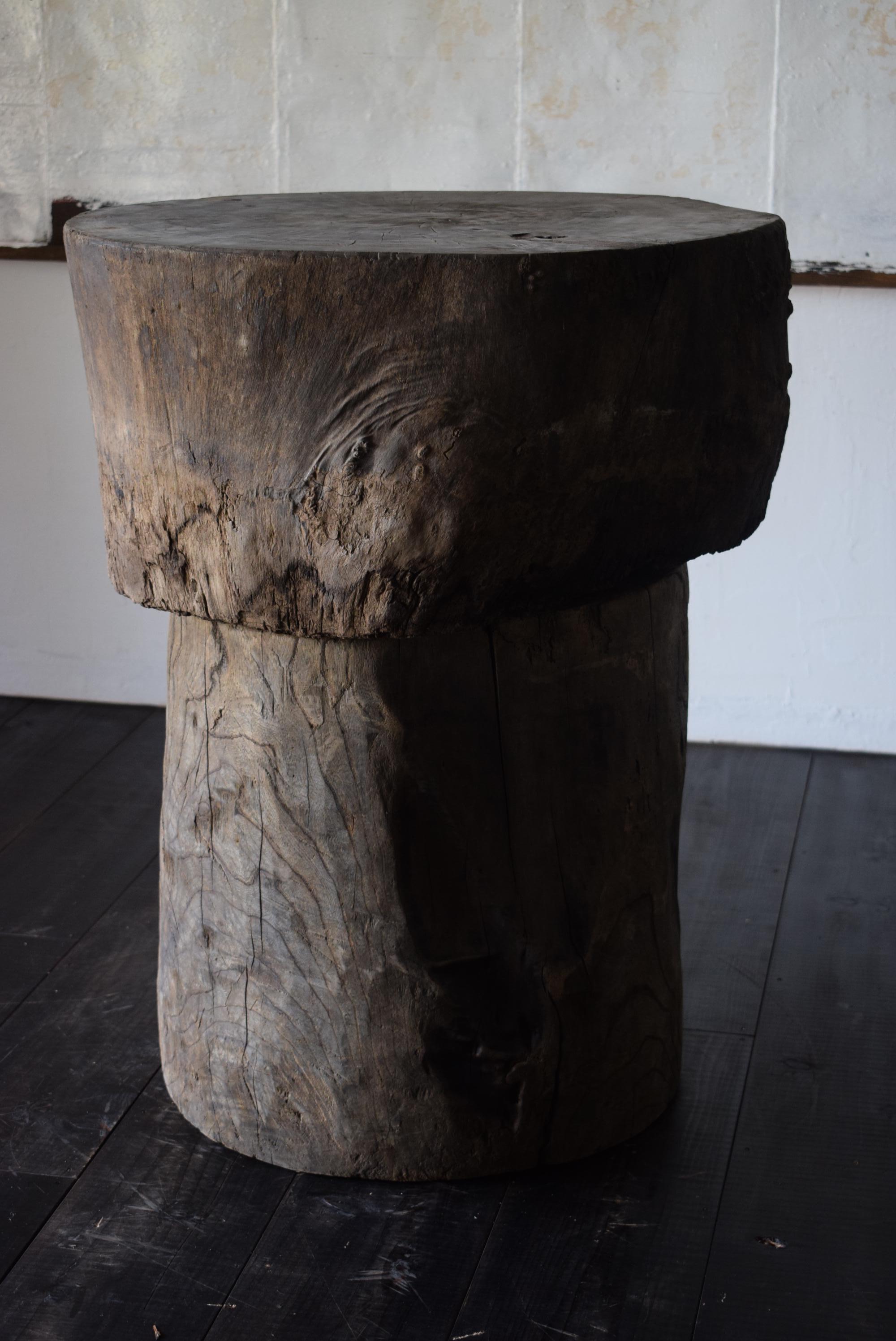 Japonisme Japanese Primitive Table / Block of Wood / Table Wabisabi