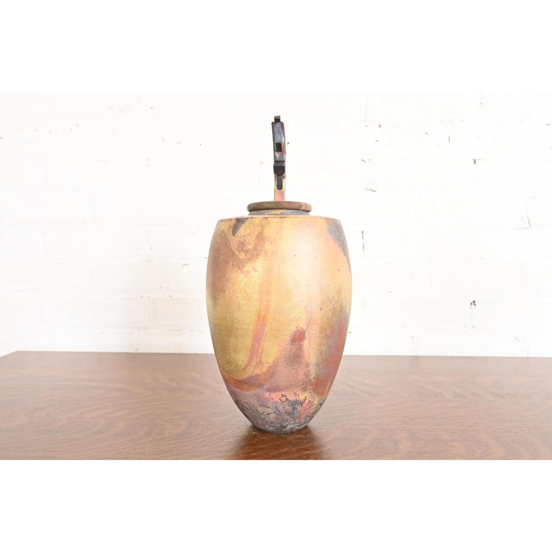 Poterie japonaise Raku Arts & Crafts poterie d'art céramique émaillée à couvercle en vente 4