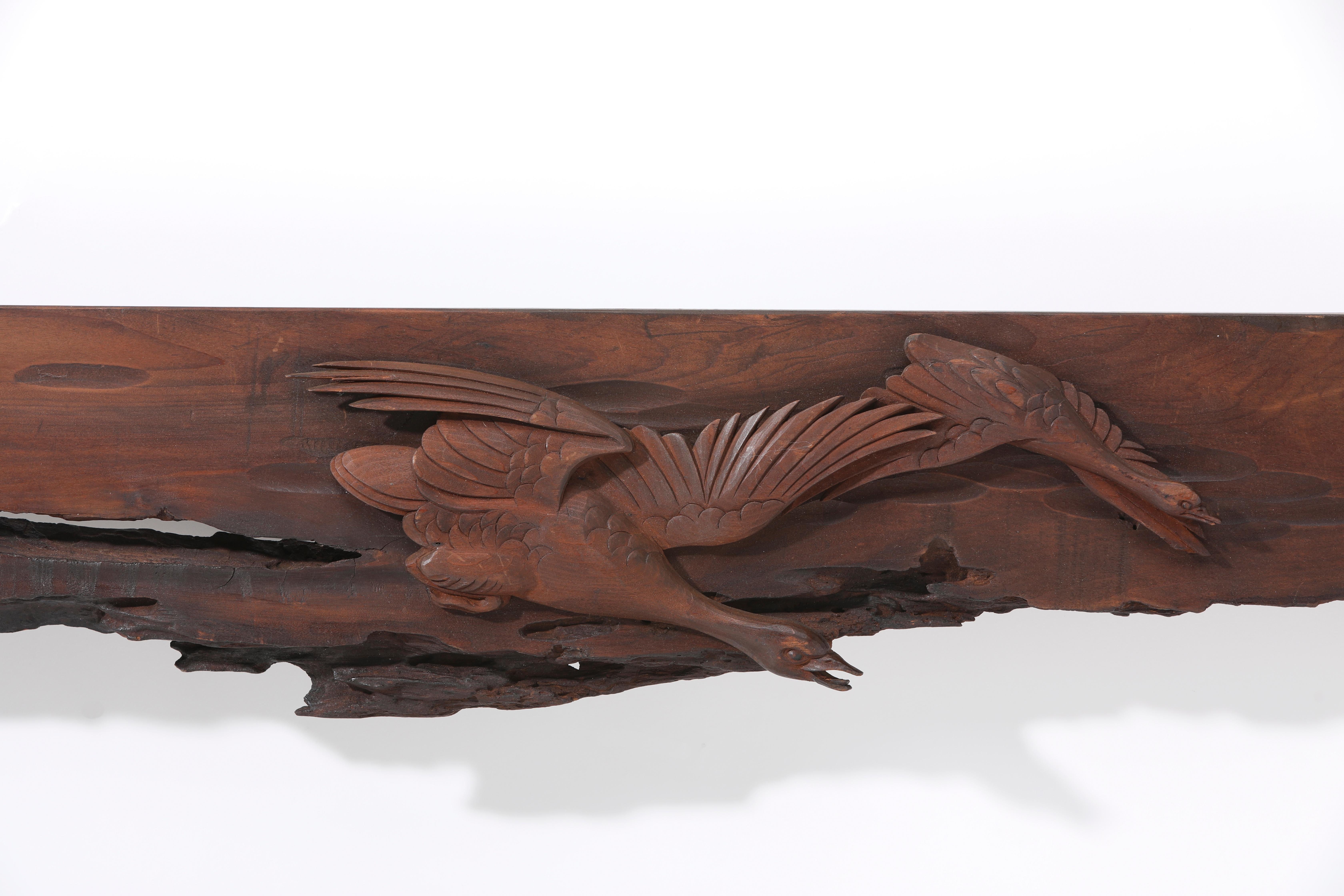 Japanische Ranma-Holzschnitzerei mit „Vogel im Flug“ und „Long Blades of Grass“ (19. Jahrhundert) im Angebot