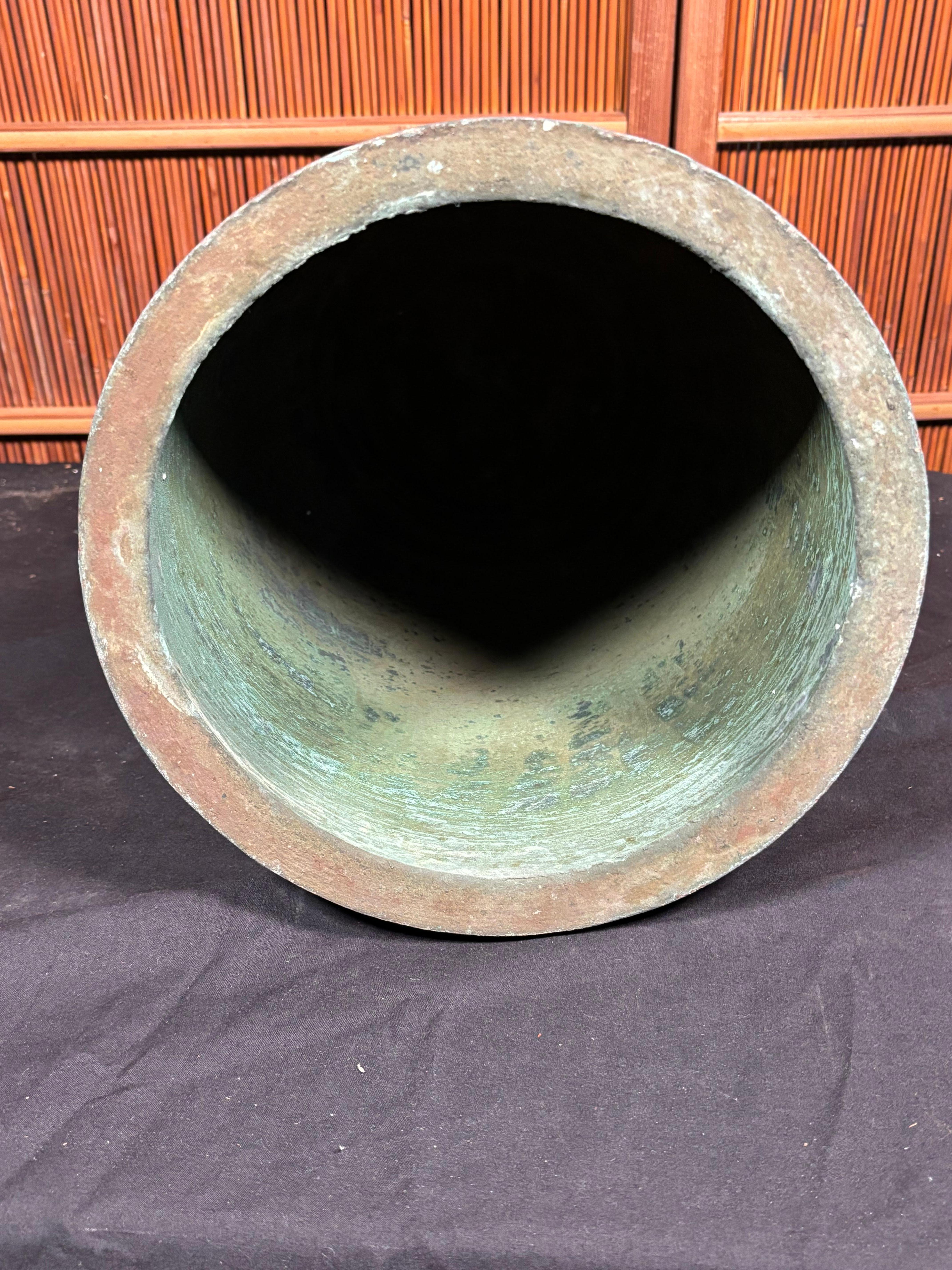 Cloche à feu japonaise en bronze antique du 19e siècle - Héritage familial unique en vente 5