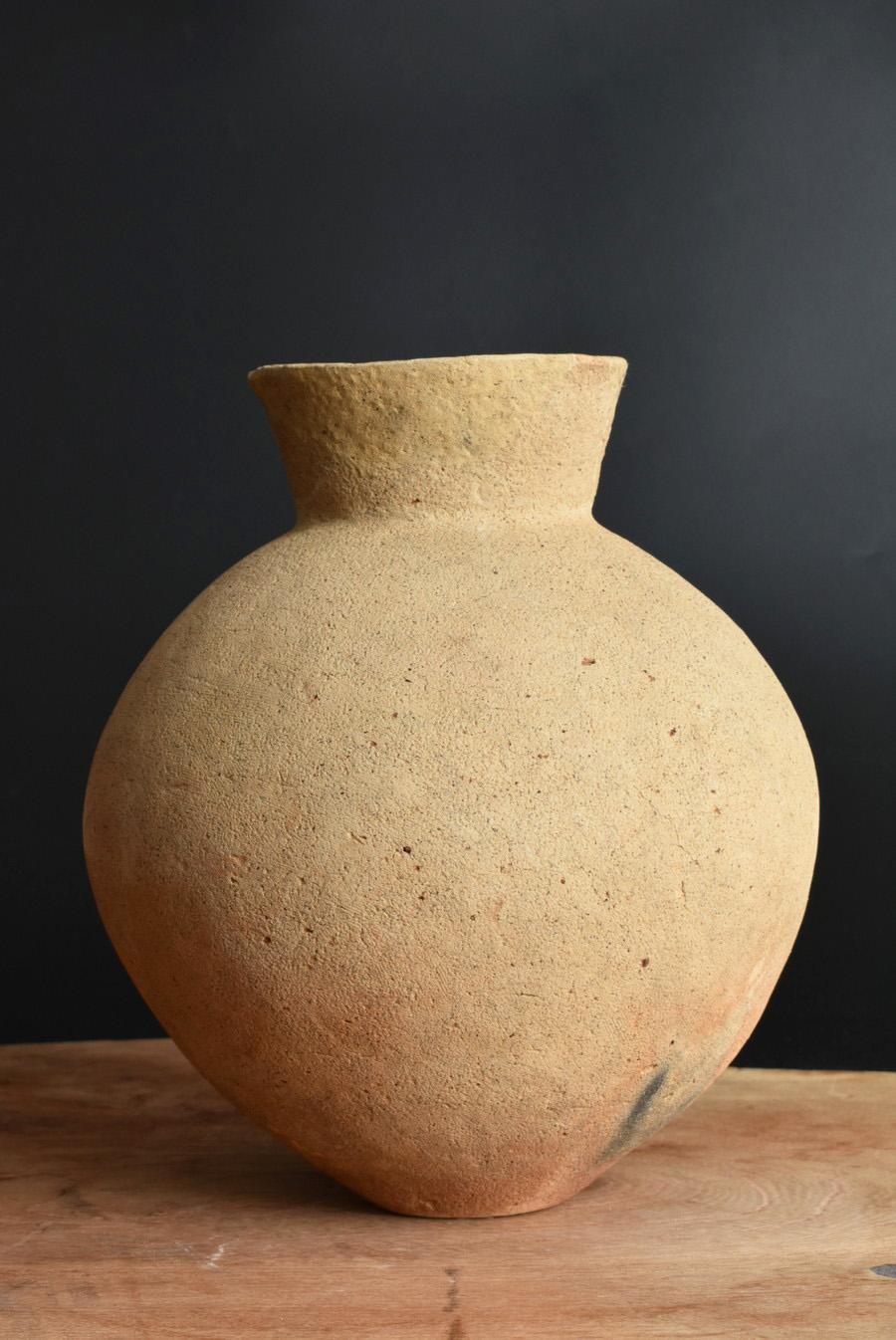 18th Century and Earlier Rare Japanese Ancient Earthenware / 'Hajiki' / Wabi-Sabi Object