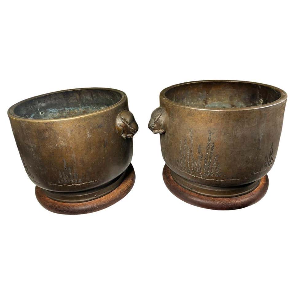 Japanese Bronze Rabbits - 20 For Sale on 1stDibs | rabbit bronze ...