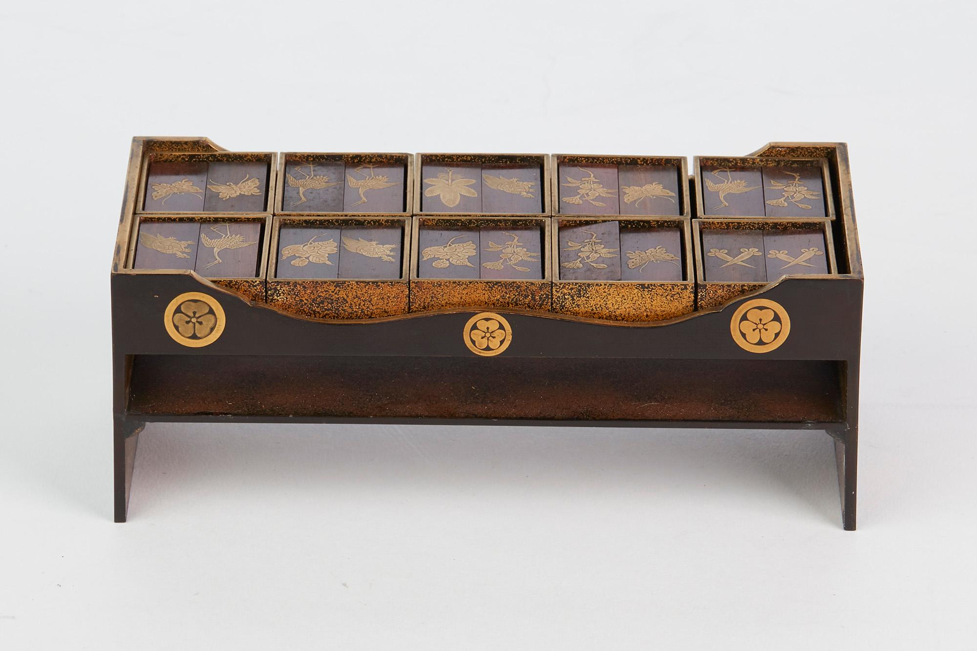 Edo Japanese Rare Lacquered Wood Sensory Game, 19th Century