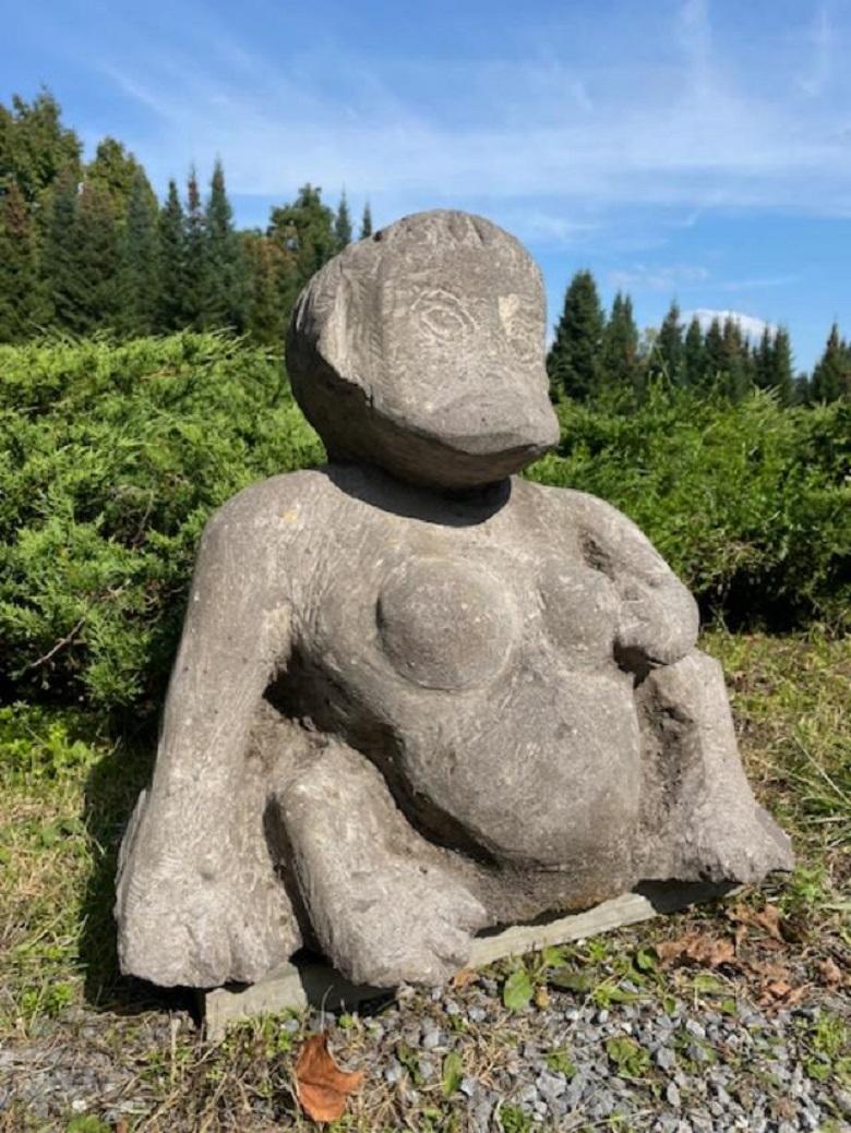 20ième siècle Rare grand et ancien Kappa Folk Art Garden Stone Deity japonais  en vente