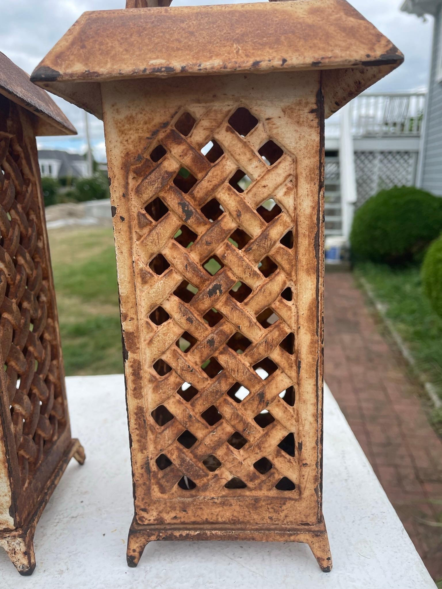 Japanese Rare Old Pair Tall Trellis Flower Garden Lanterns 3