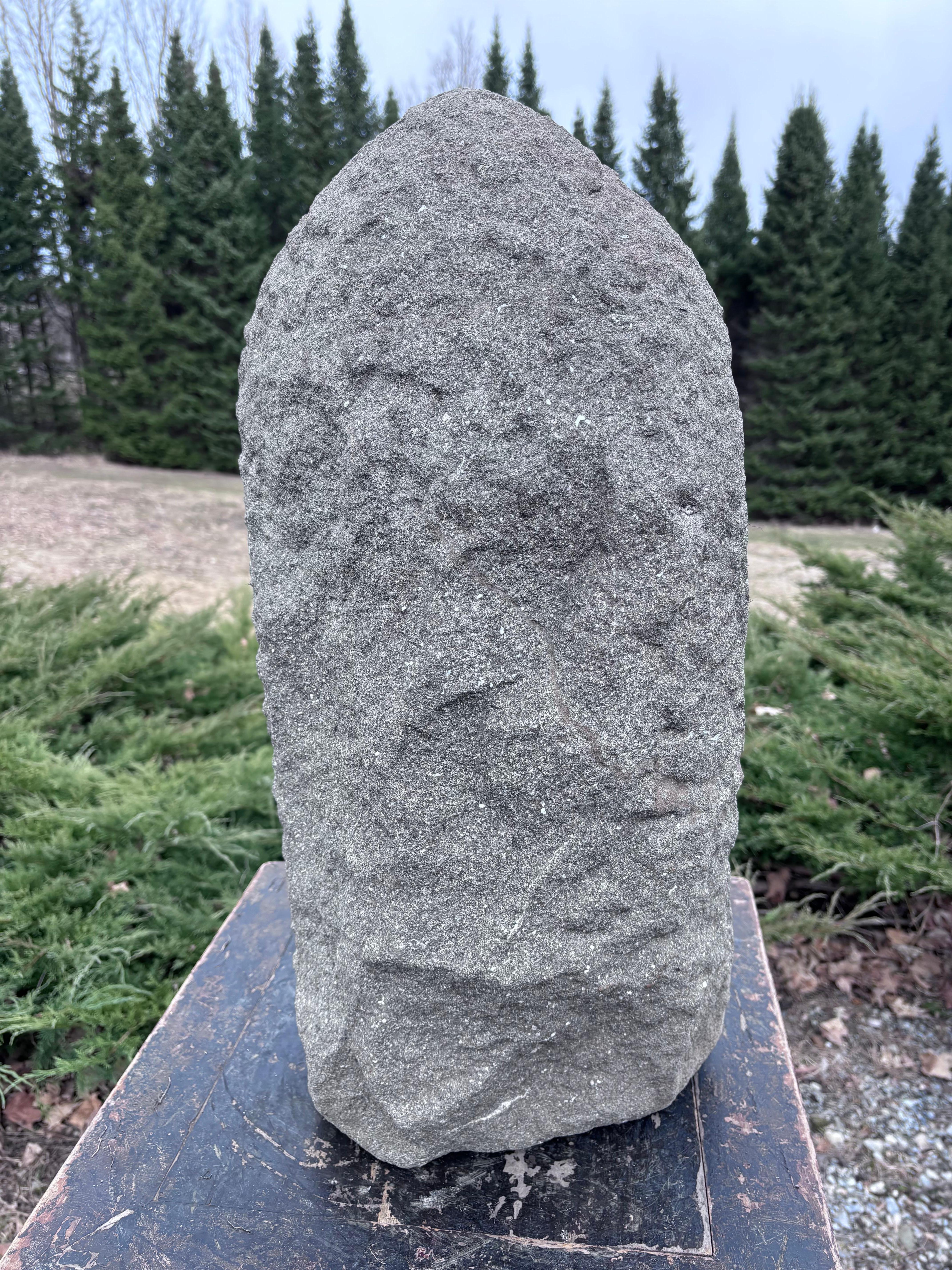 Japonés grande  Antiguo Jardín de Piedra Kanon Guan Yin en Ease Real S. XIX, firmado en venta 4
