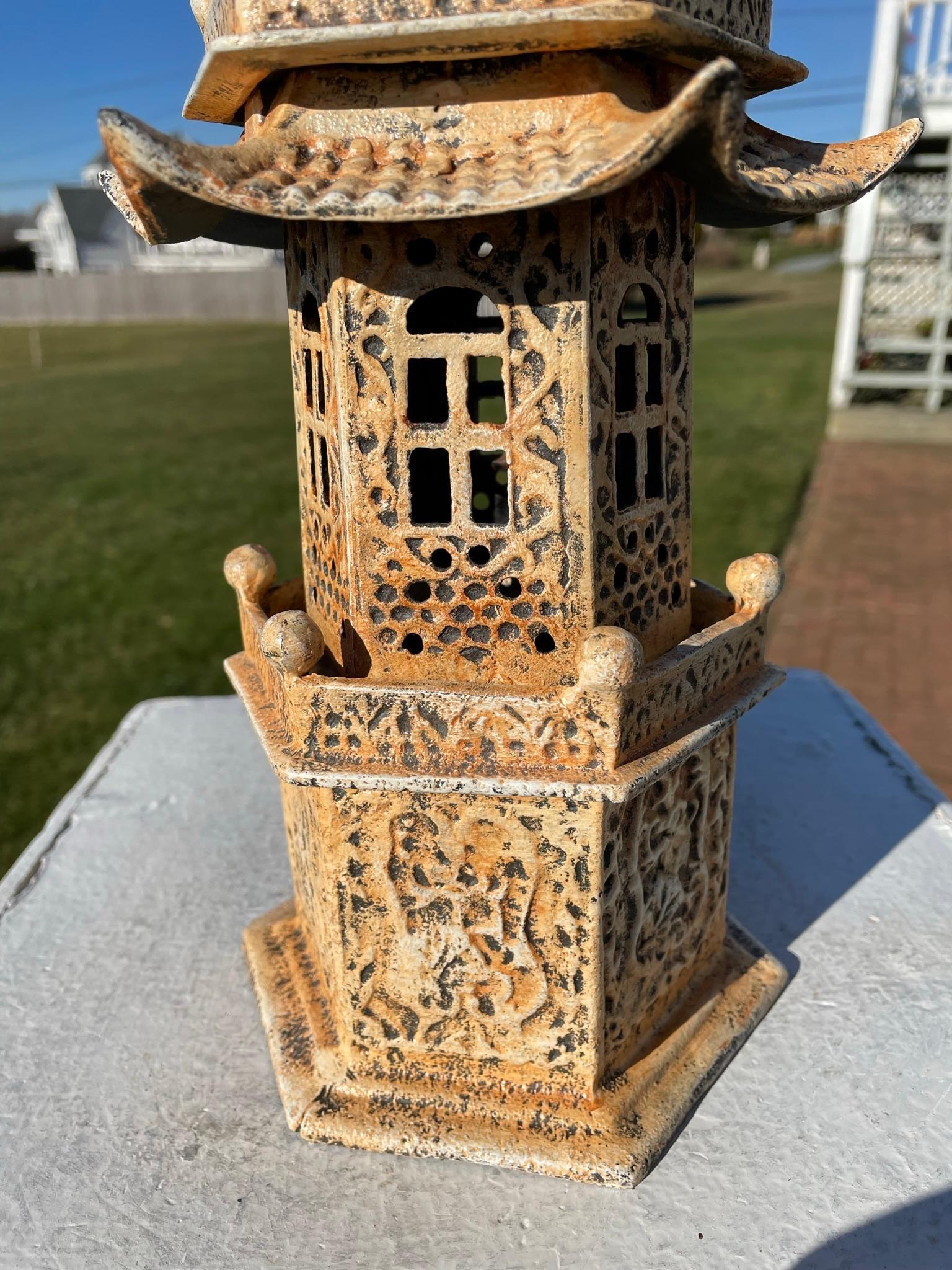 Iron Rare Old Chinese Export Watch Tower Garden Lighting Lantern