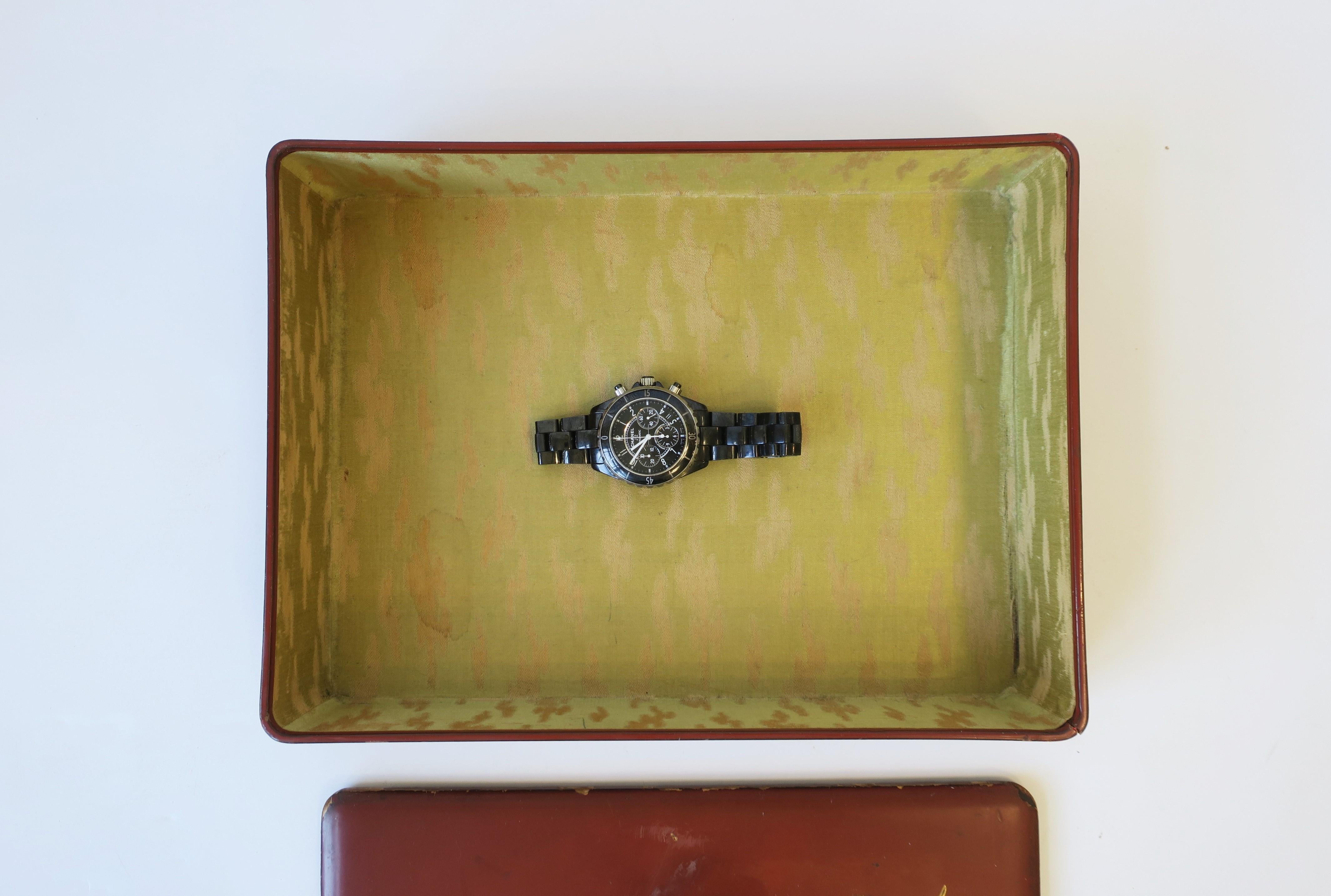 20th Century Japanese Lacquer Box For Sale