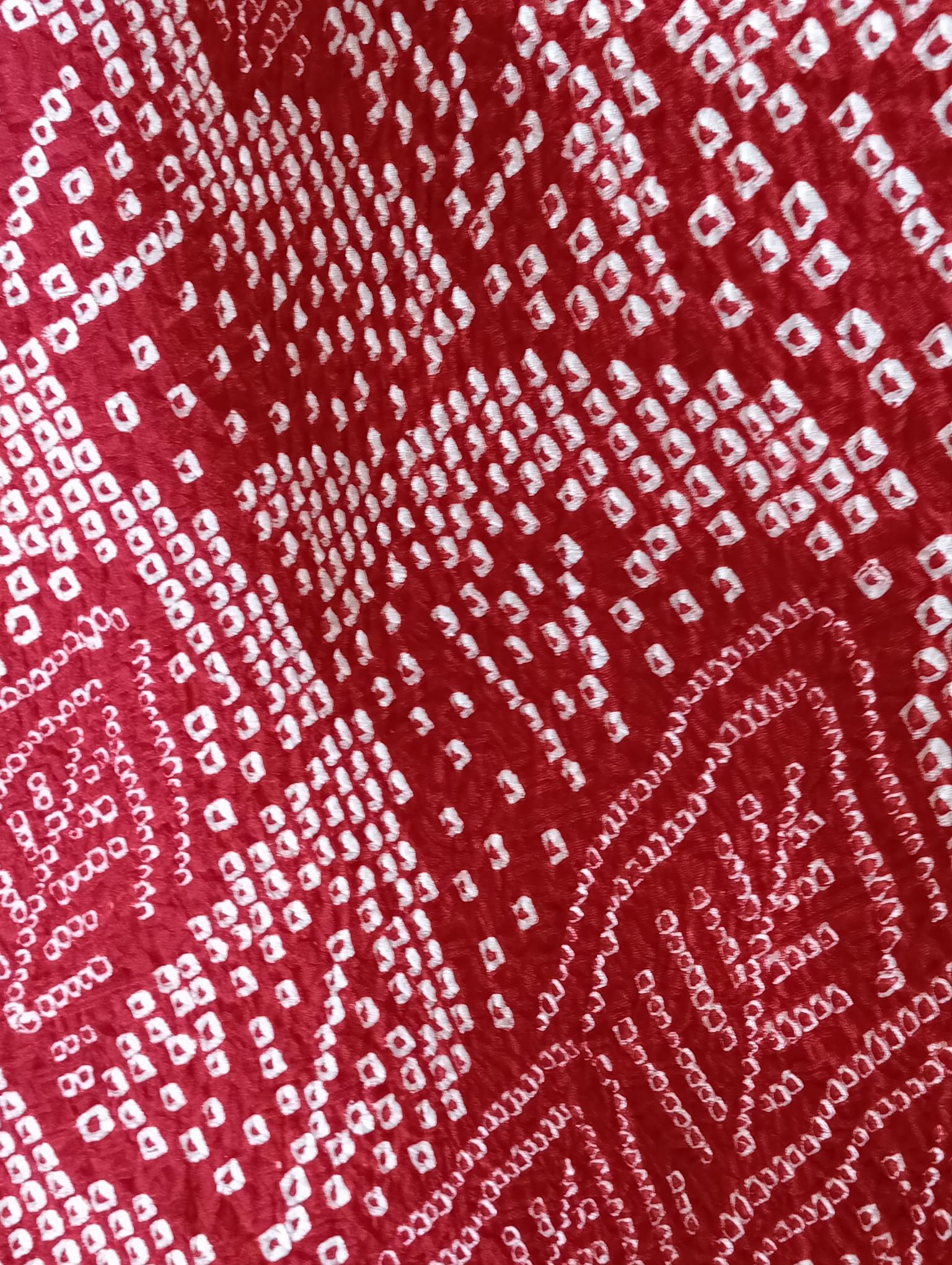 Abrigo Haori Kimono Japonés Rojo y Blanco para Mujer con Shibori de Seda Años 70 Showa en venta