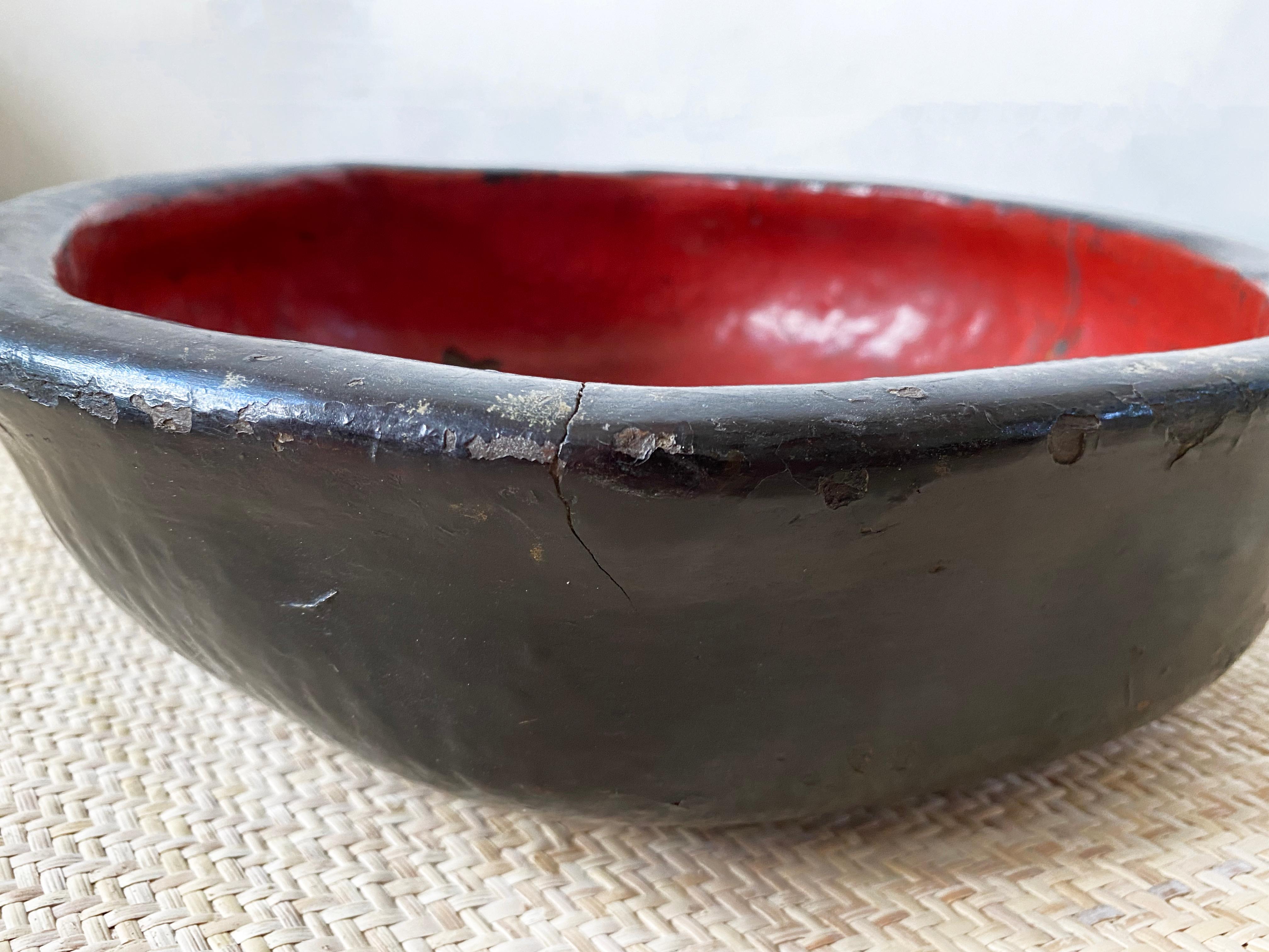 Lacquered Japanese Red & Black Lacquer Bowl, Early 20th Century For Sale