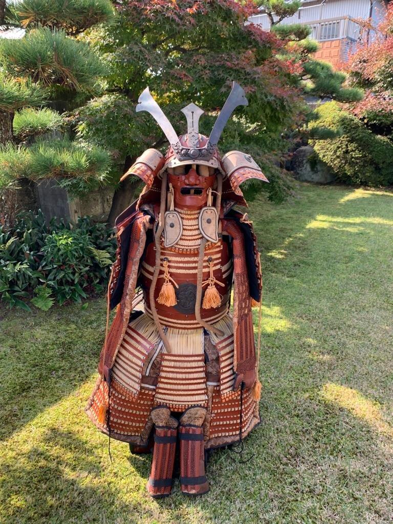Japanese Red Samurai Armour Beginning of Meiji period 1900s For Sale 7