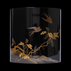Japanese Ro-iro Lacquer Hibachi with Maki-e Swallows & Ivy, Late Edo–Meiji
