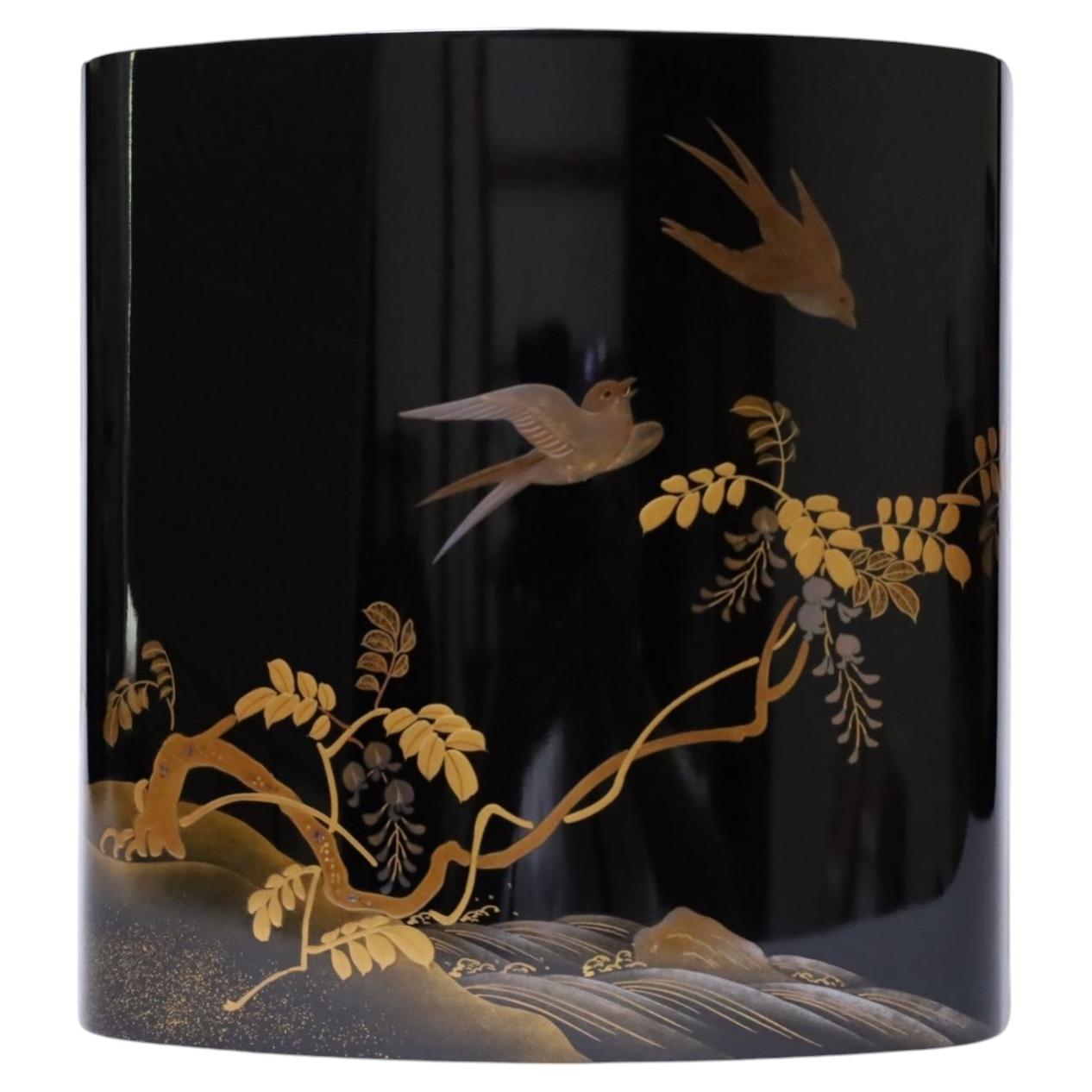 Japanese Ro-iro Lacquer Hibachi with Maki-e Swallows & Ivy, Late Edo–Meiji