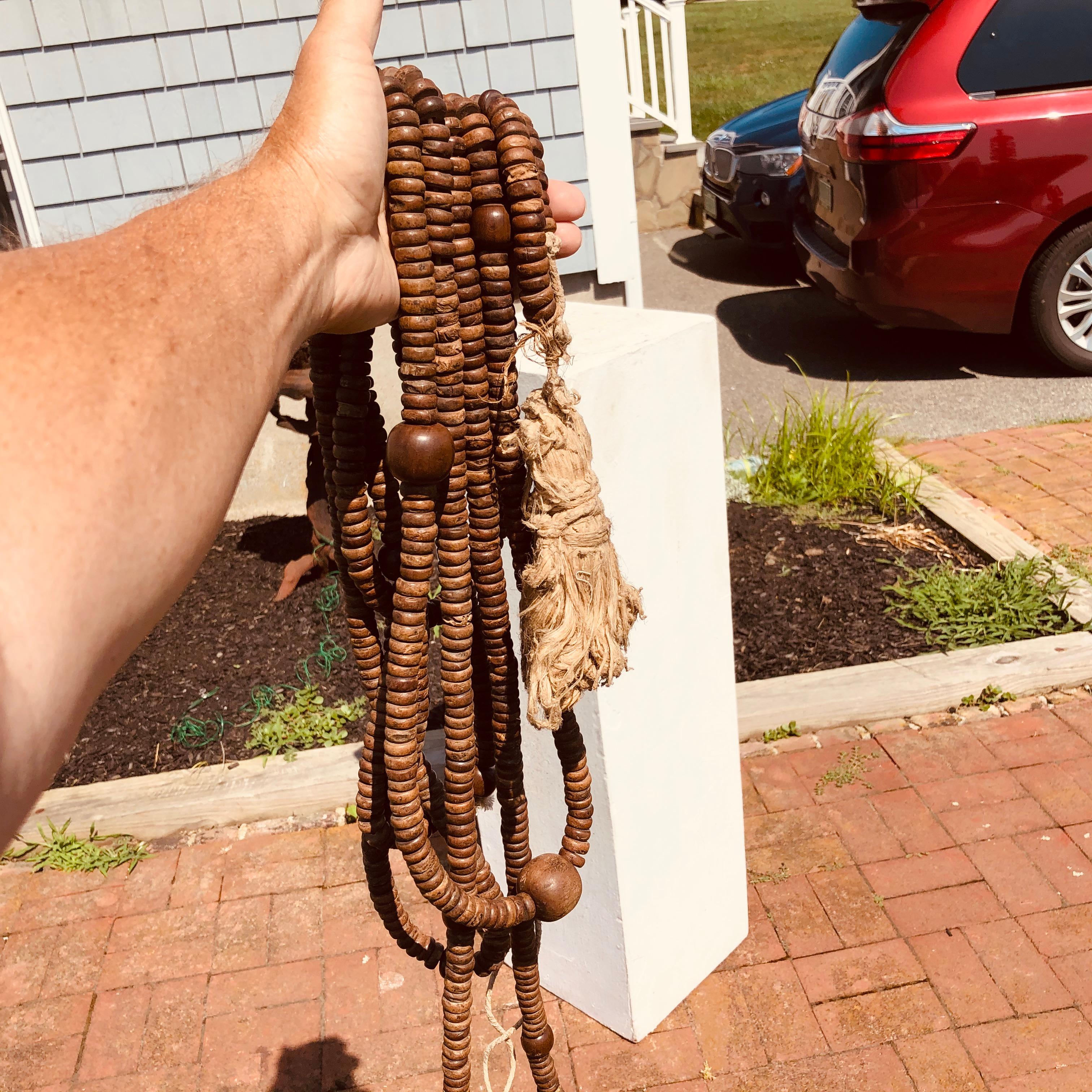 Japanese Rosewood Temple Mala Prayer Beads 800 Beads, 19th Century 1