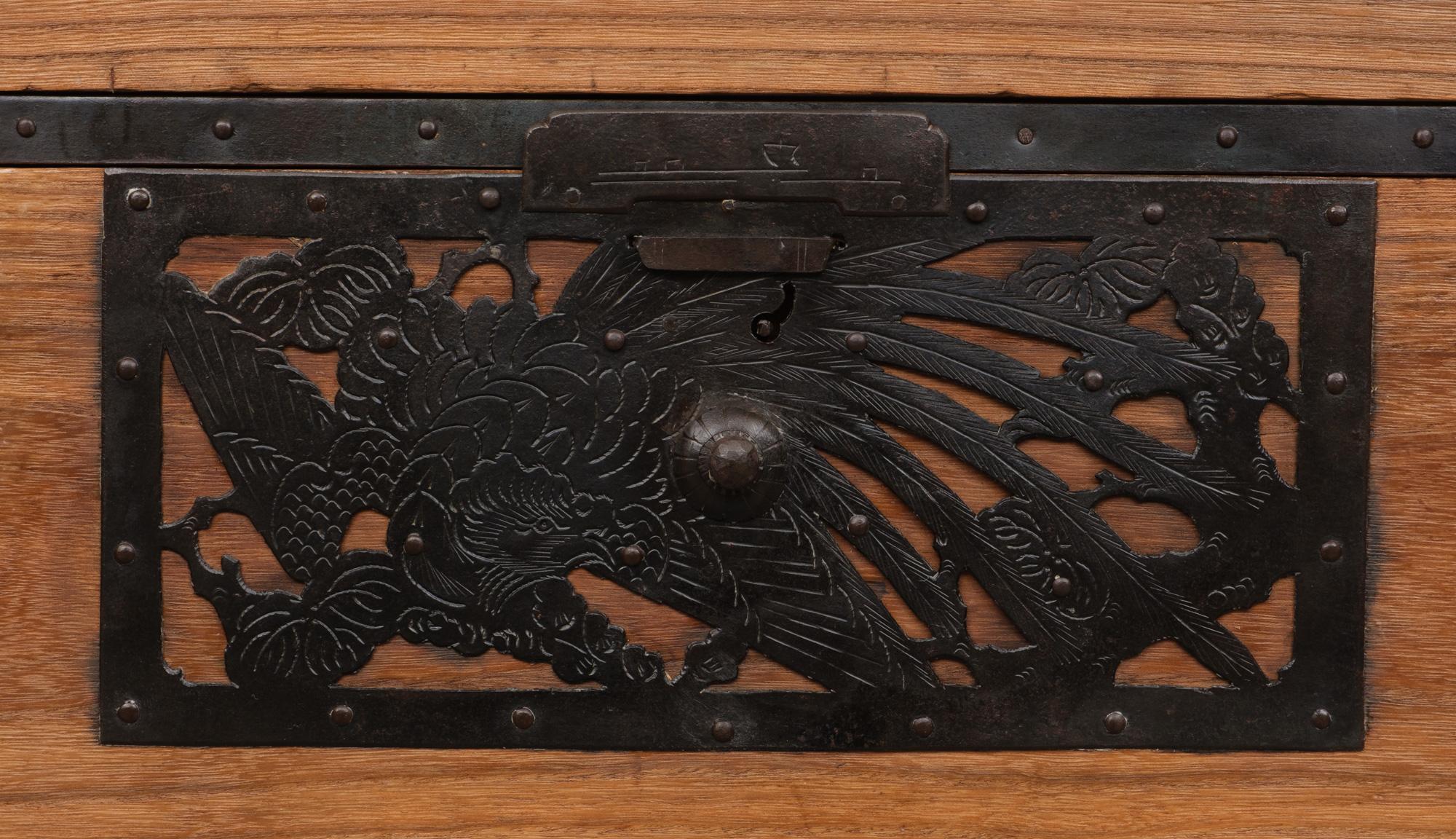 Iron Japanese Sado ishô dansu 衣装箪笥 (cabinet of drawers) with elaborate hardware For Sale