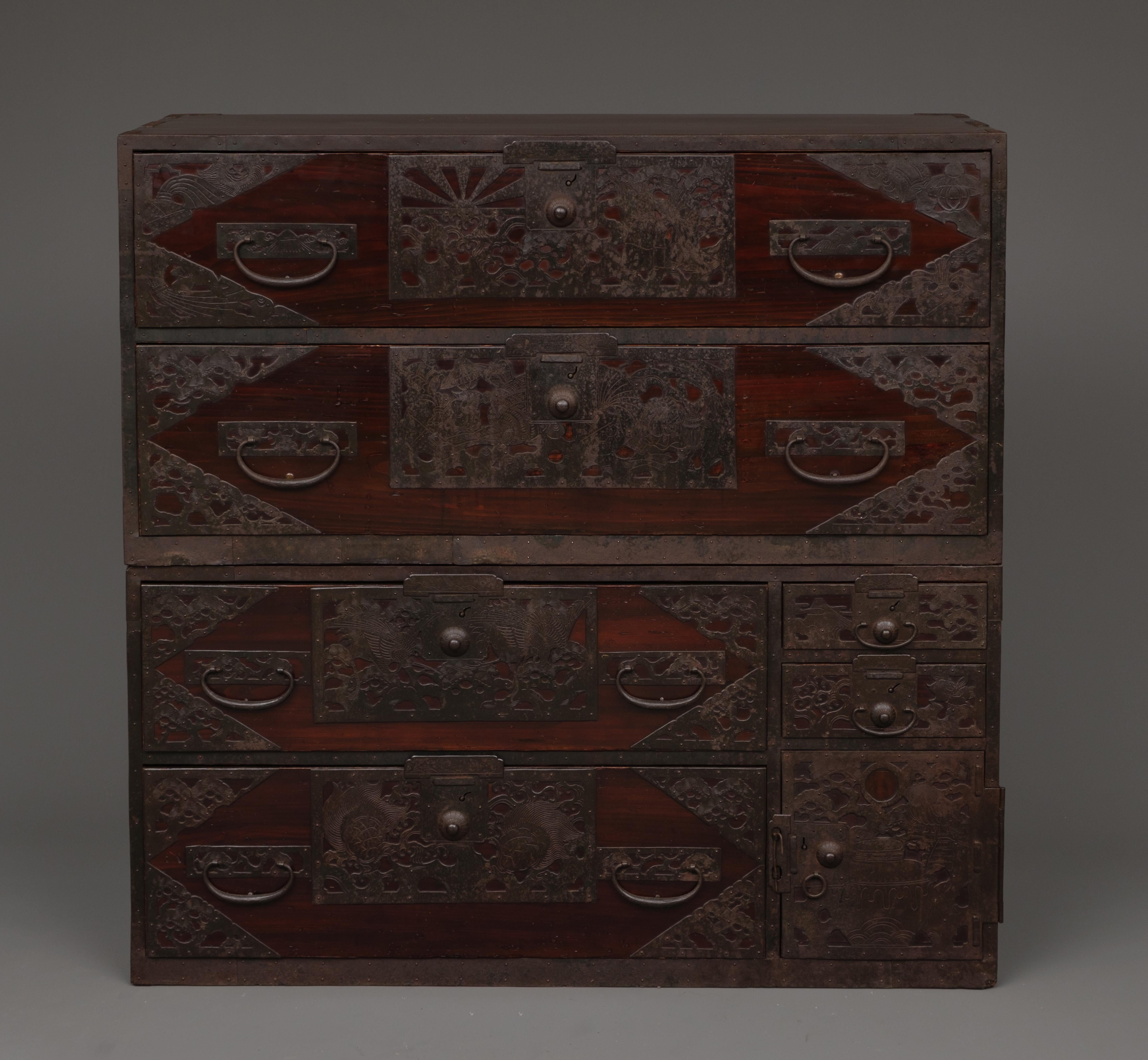 Hand-Crafted Japanese Sado ishô’dansu 衣装箪笥 (cabinet of drawers) with extensive iron hardware For Sale
