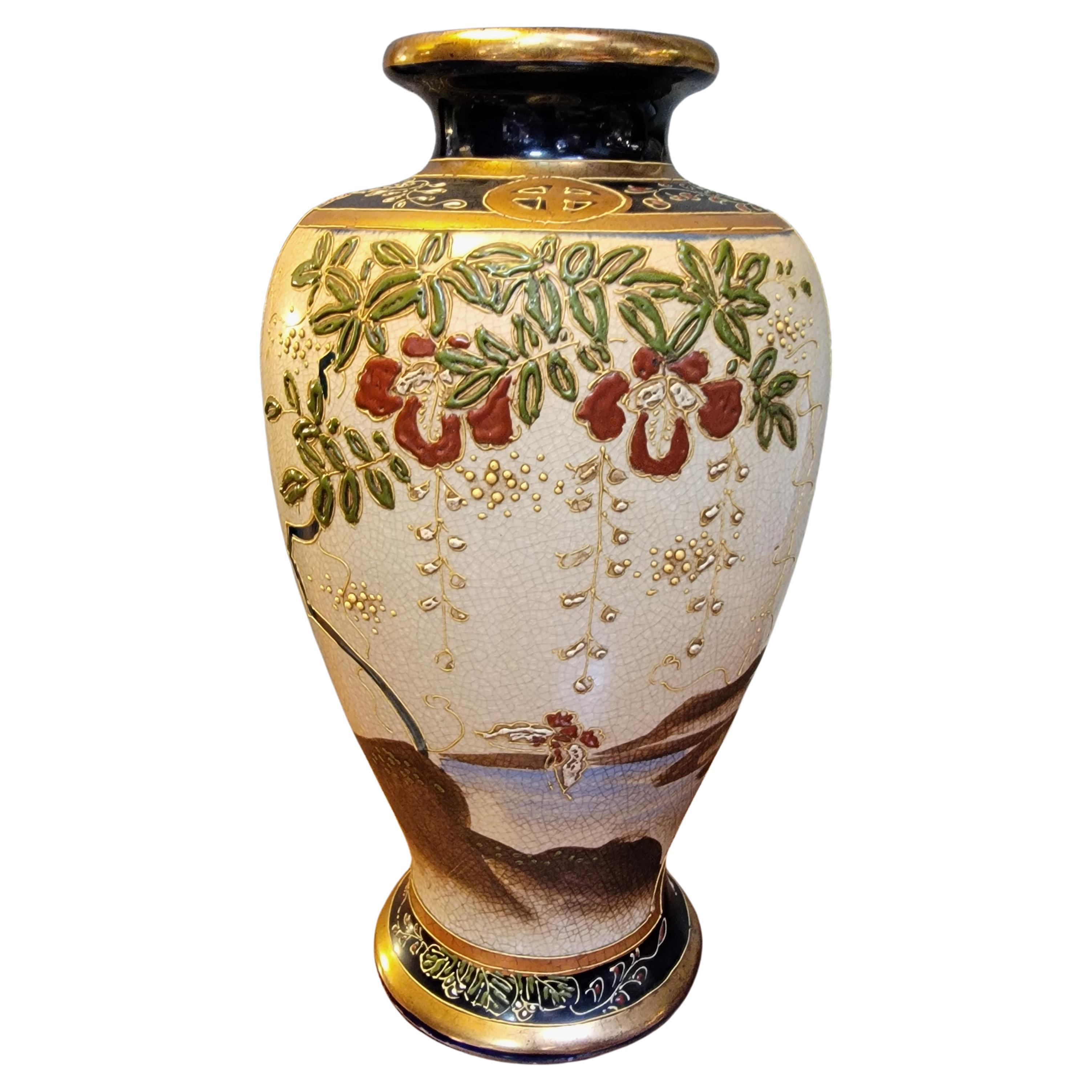 Japanische Satsuma-Keramikvase