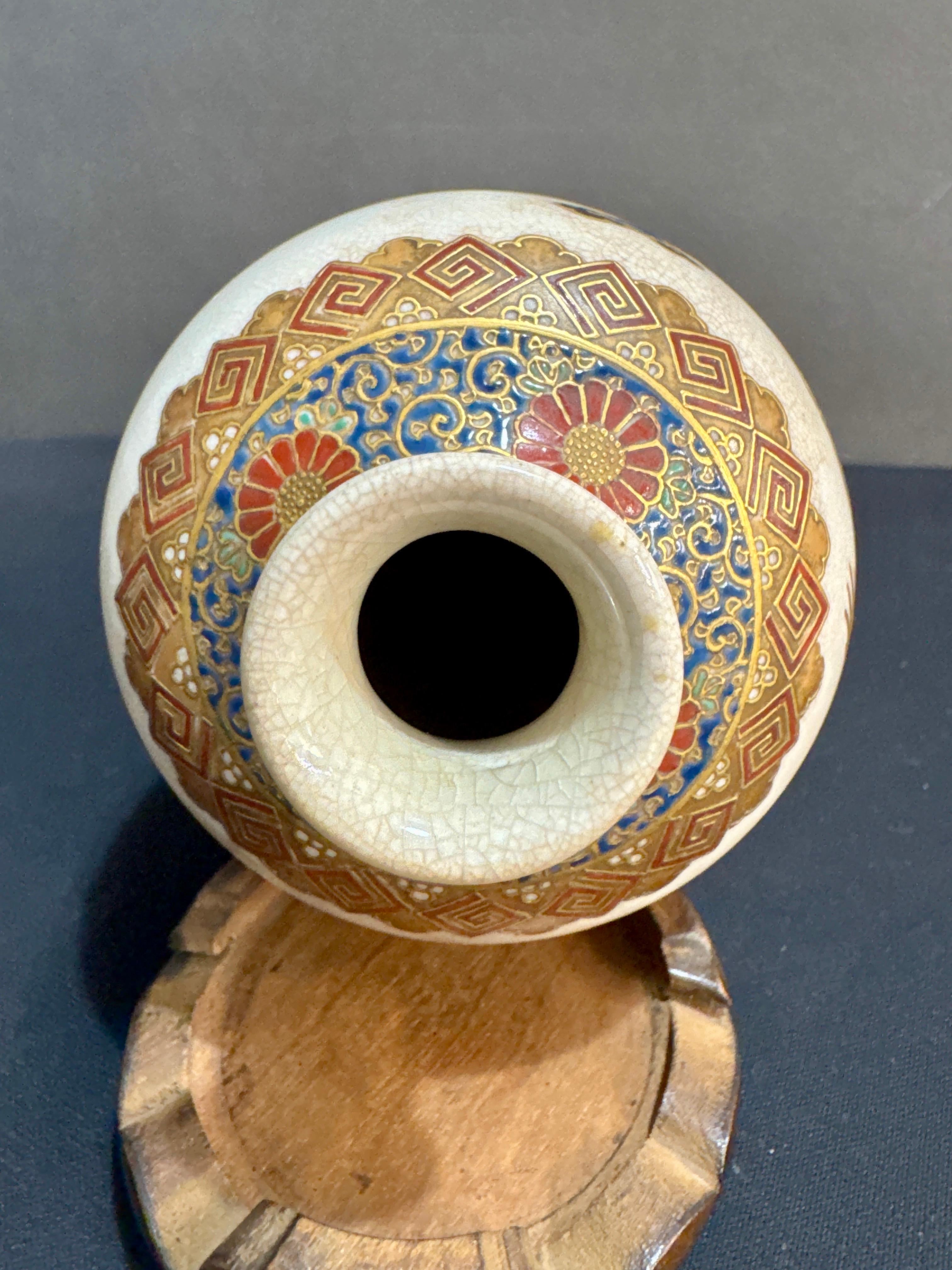 Vaso giapponese Satsuma Dragon, periodo Meiji, 1900 circa, Giappone in vendita 5