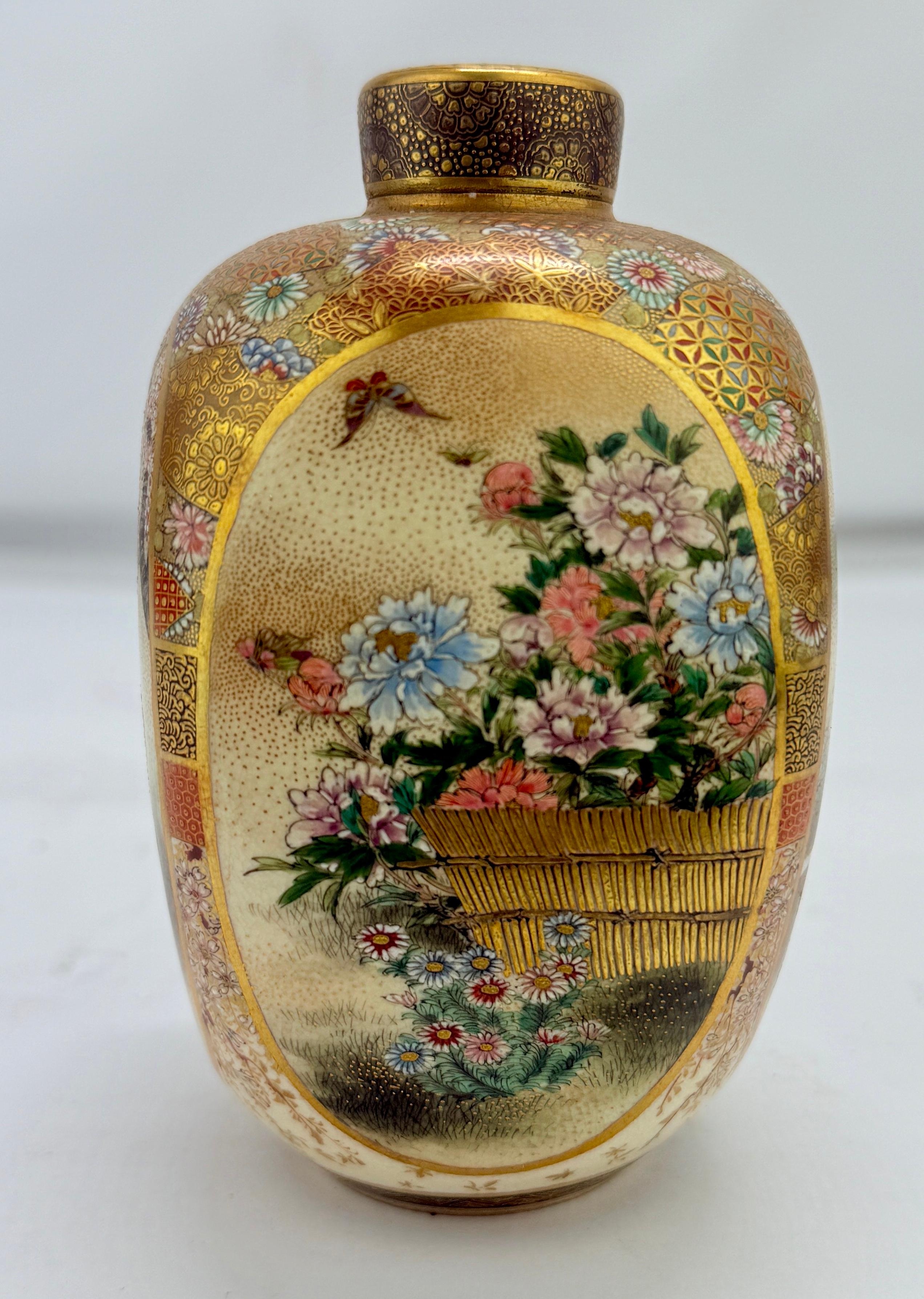 Aesthetic Movement Japanese Satsuma Earthenware Four-Panel Tea Caddy, Ryuzan - Kyoto, Meiji-Taisho For Sale
