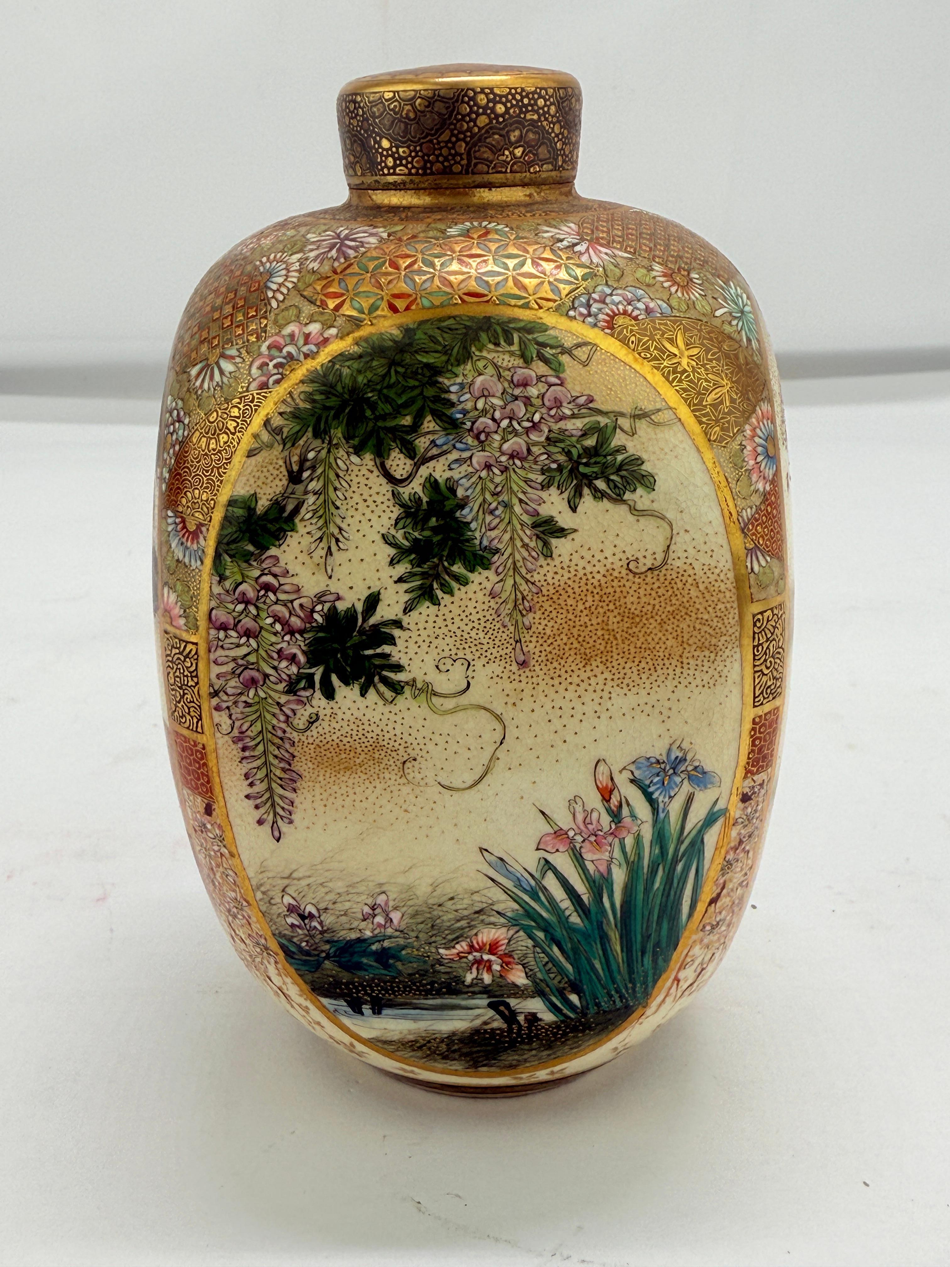 Enamel Japanese Satsuma Earthenware Four-Panel Tea Caddy, Ryuzan - Kyoto, Meiji-Taisho For Sale