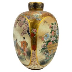 Japanese Satsuma Earthenware Four-Panel Tea Caddy, Ryuzan - Kyoto, Meiji-Taisho