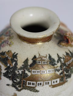 Japanese Satsuma Earthenware Vase, Meiji Period