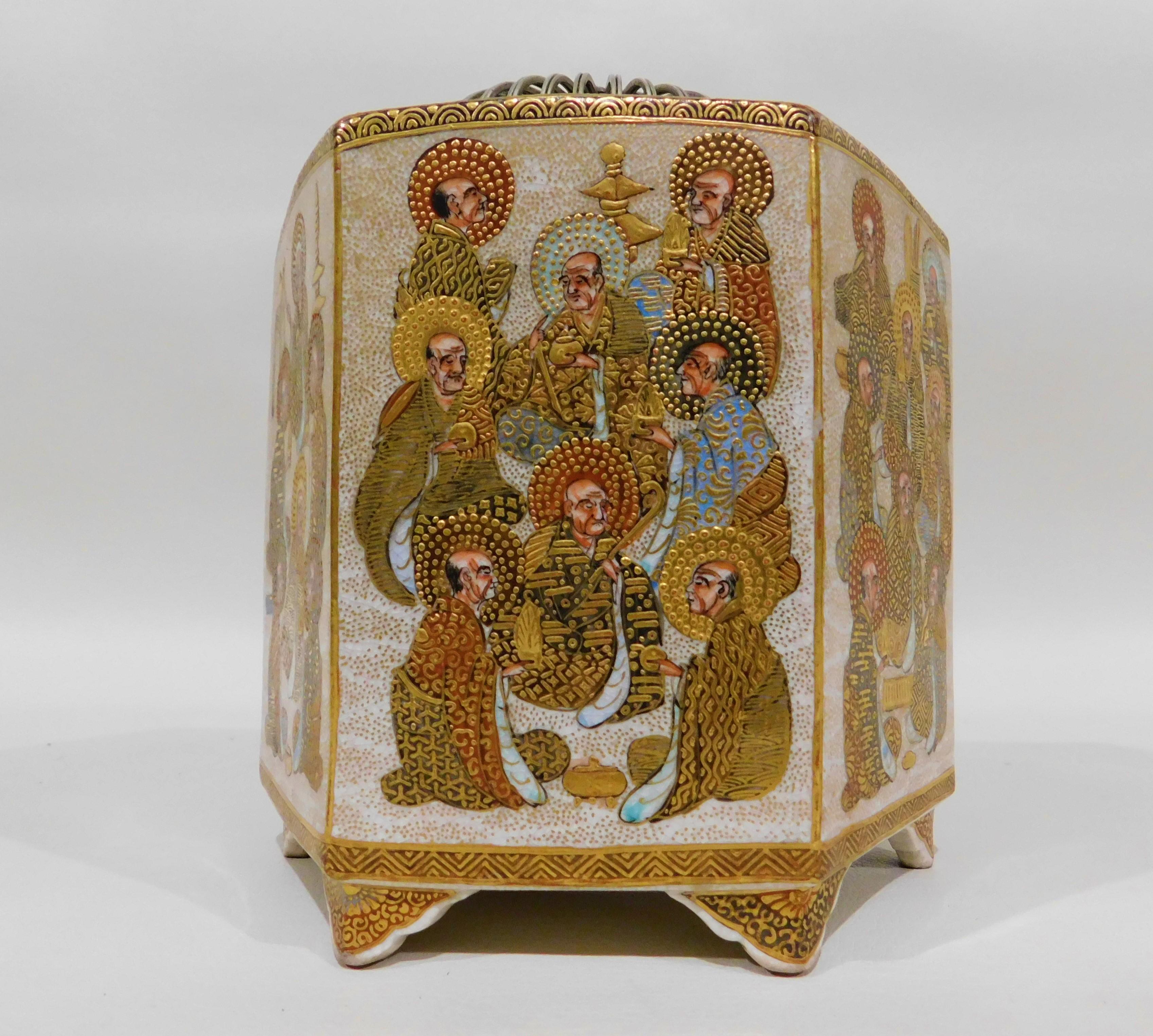 Japanese Satsuma Koro Ceramic Earthenware Incense Burner with Silver Lid In Good Condition In Hamilton, Ontario