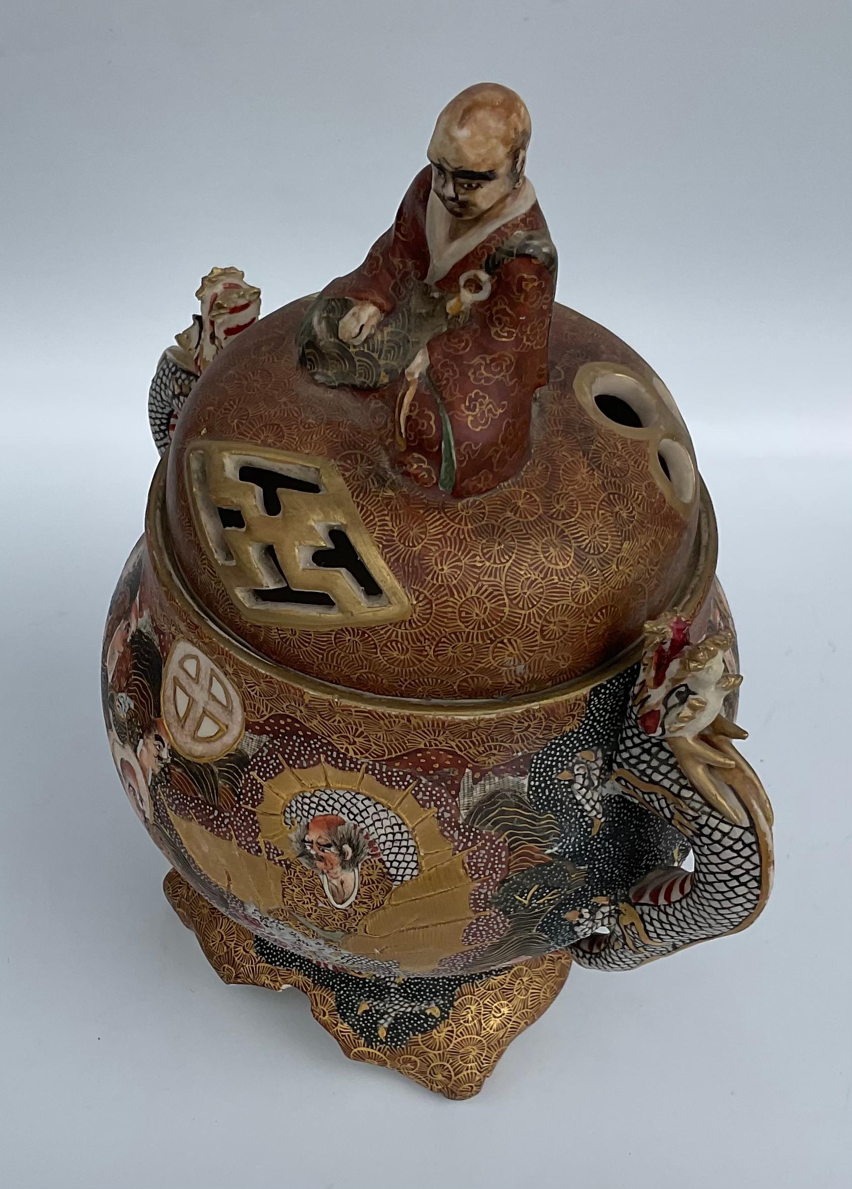 Japanese Satsuma Lidded Koro Artist Signed with Dragons and Faces Very Detailed For Sale 3