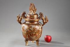 Japanese Satsuma Perfume-Burner with Dogs of Fô