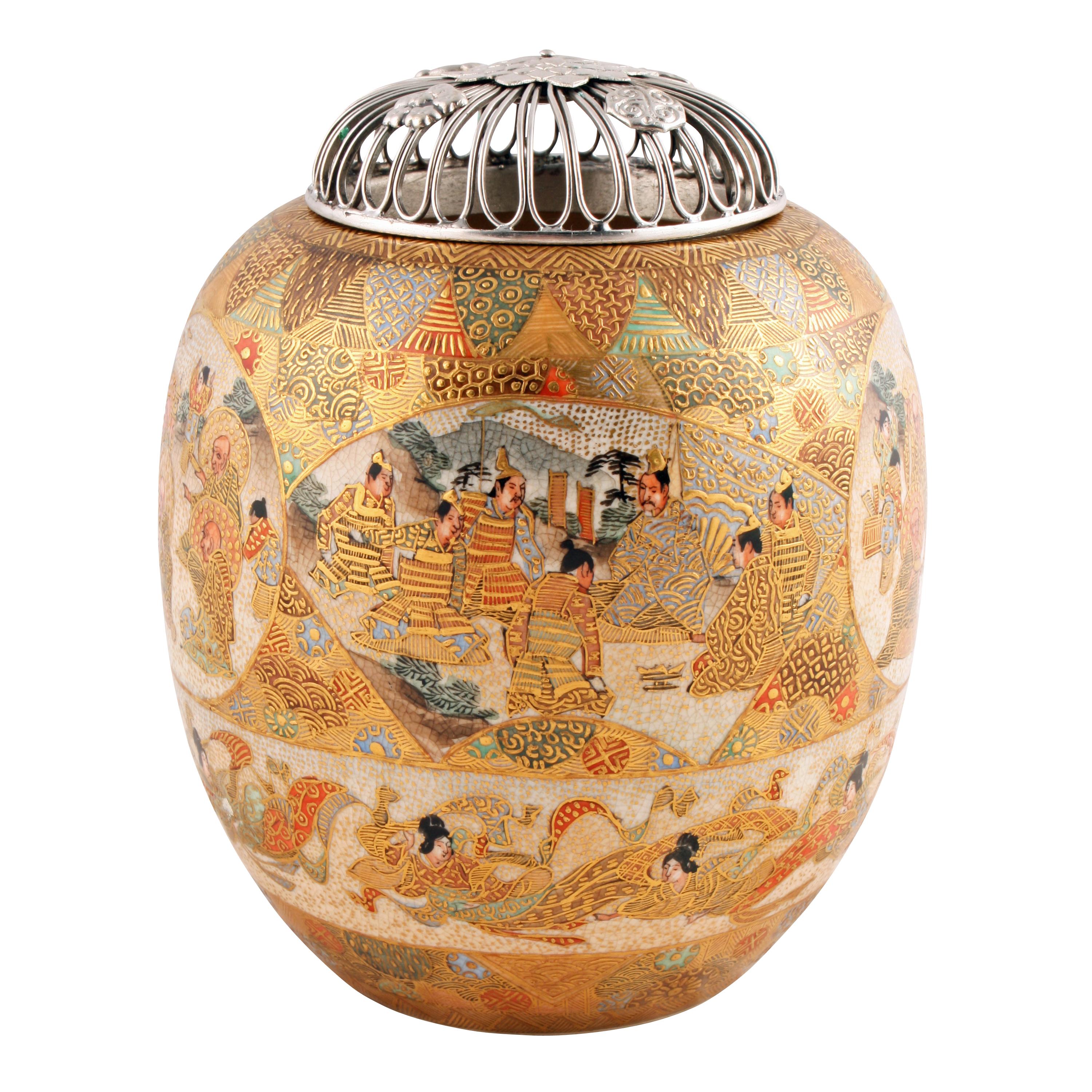 Japanese Satsuma pottery koro.


A late 19th century Meiji period (1868 - 1912) Japanese Satsuma pottery koro.

The koro has the Hodata mark for the Shimazu family underneath and a pierced silver plated lid decorated with flowers.

The koro