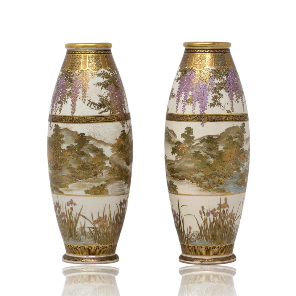 Fait main Paire de vases japonais Satsuma par Senzan Période Meiji en vente
