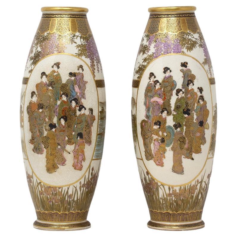 Paire de vases japonais Satsuma par Senzan Période Meiji en vente