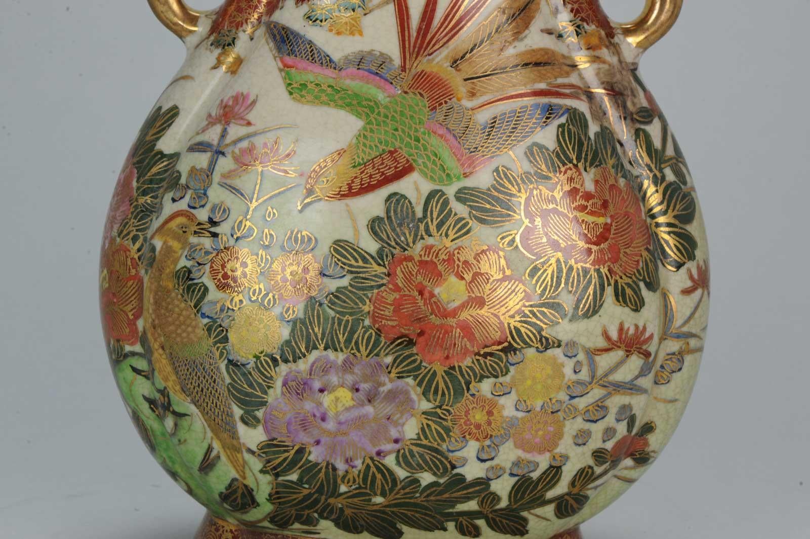 Japanese Satsuma Vase with Birds, 20th Century Taisho Period For Sale 2