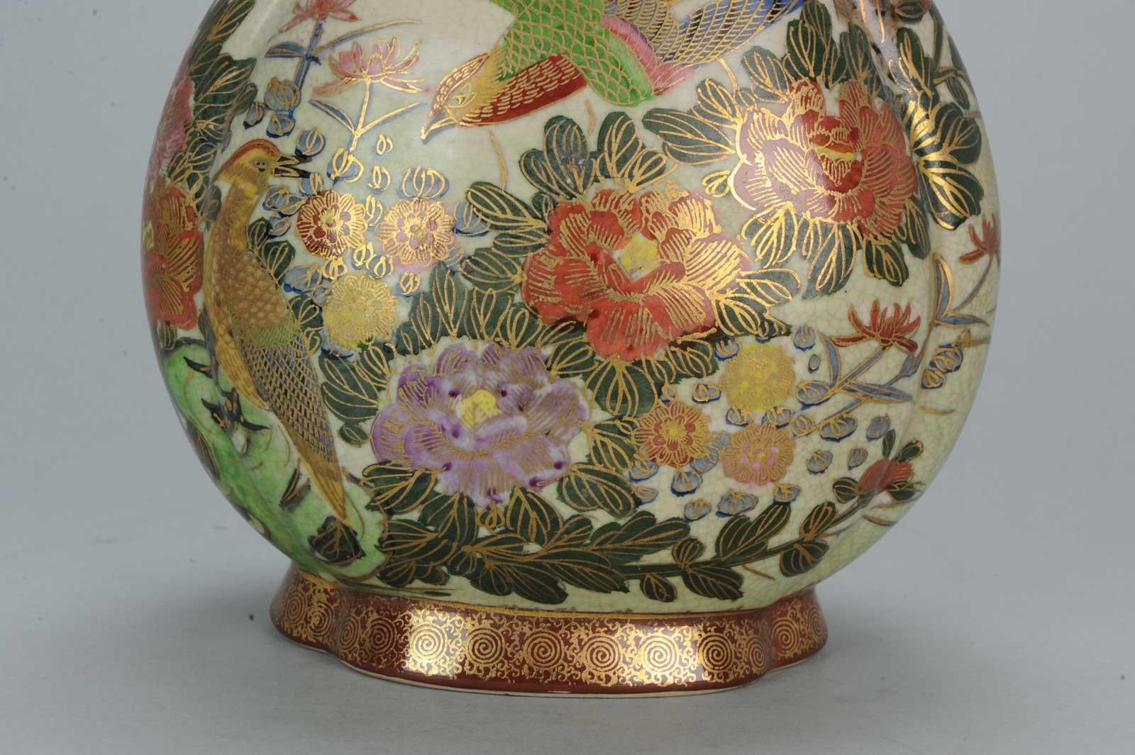 Japanese Satsuma Vase with Birds, 20th Century Taisho Period For Sale 3