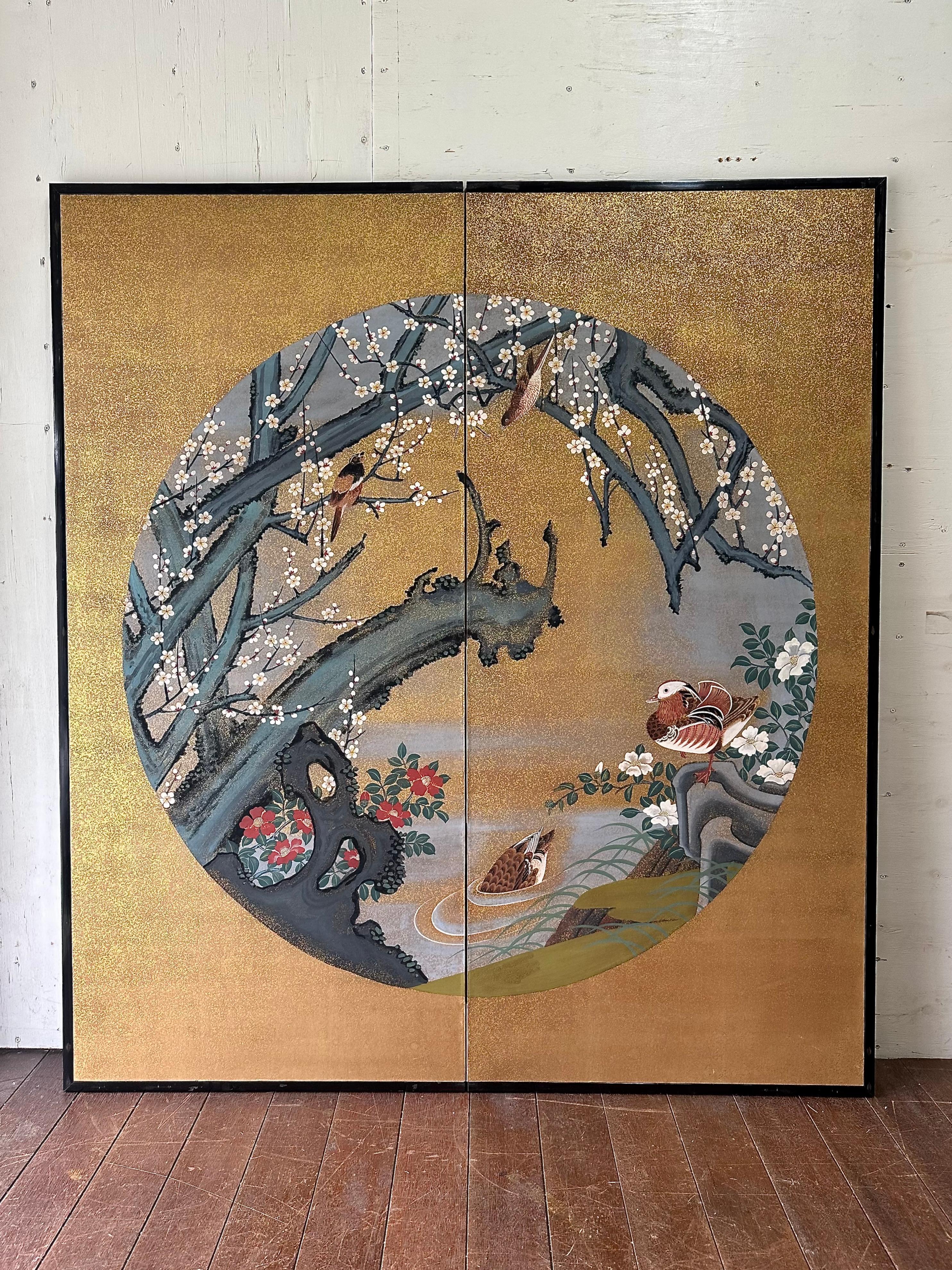 Japanese screen: Mandarin Ducks Beneath the Blossoms In Good Condition For Sale In Fukuoka, JP