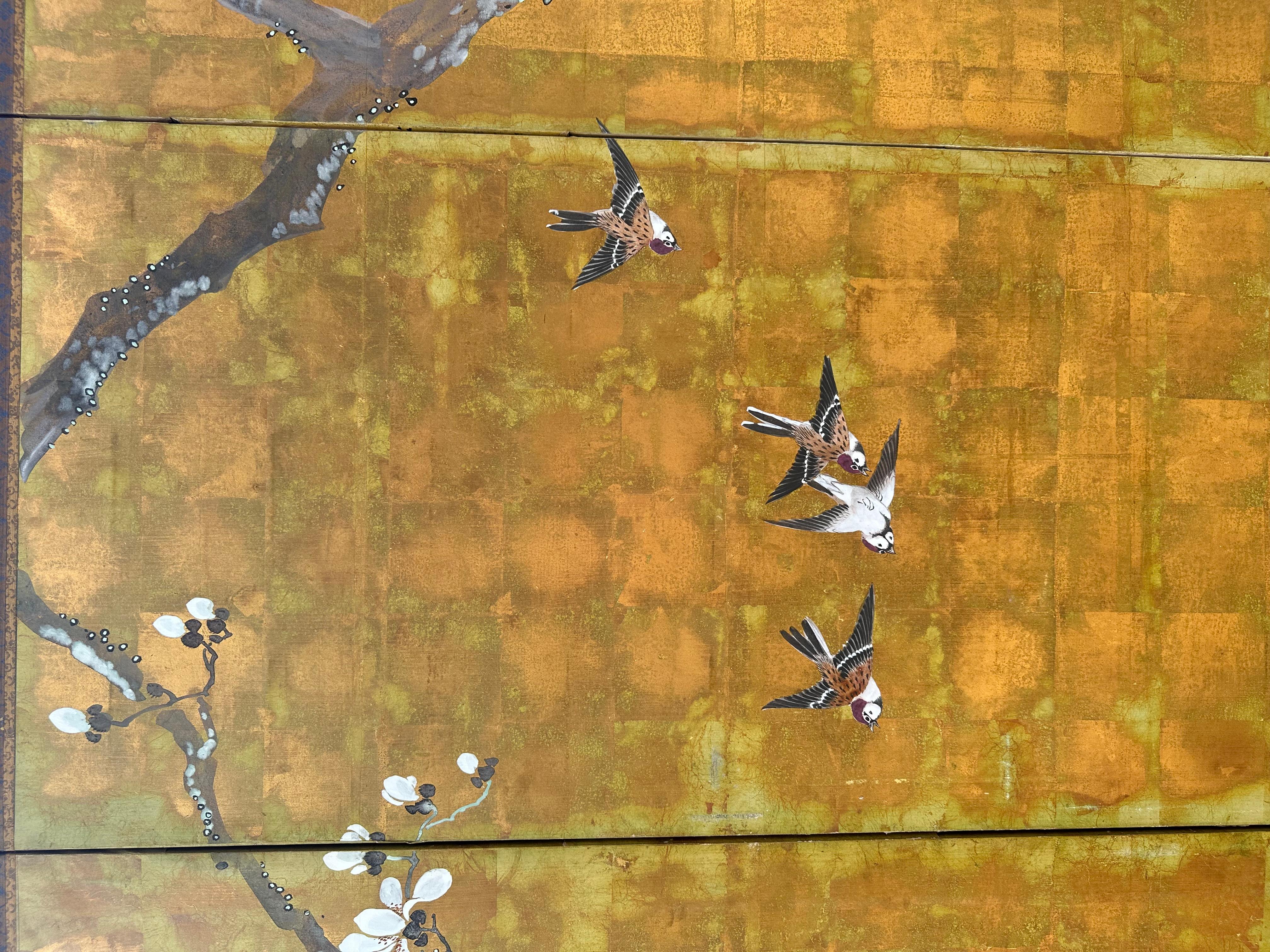 Japanese screen: Melody of Magnolia Blossoms In Good Condition For Sale In Fukuoka, JP