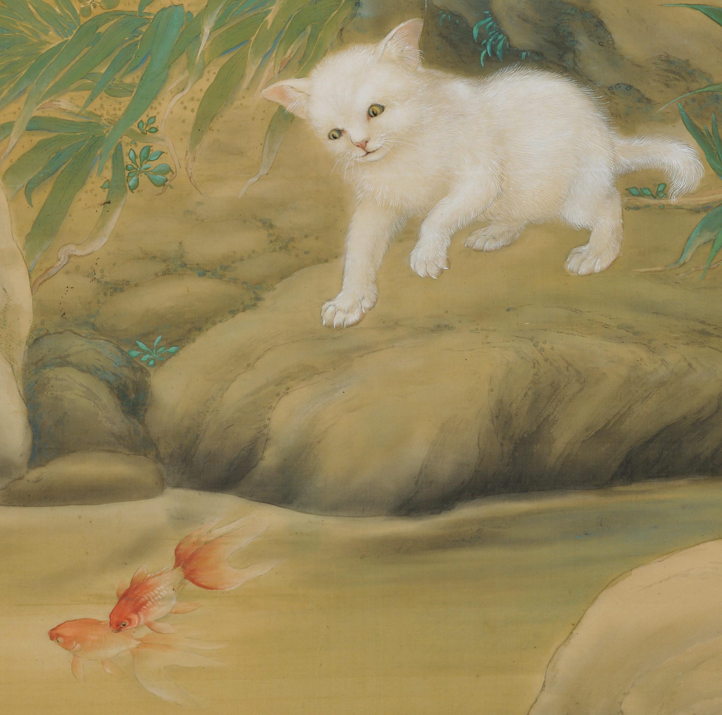 Japonais Peinture japonaise, volutes suspendues, chat ludique par Hirose Toho, Taisho des années 1920 en vente