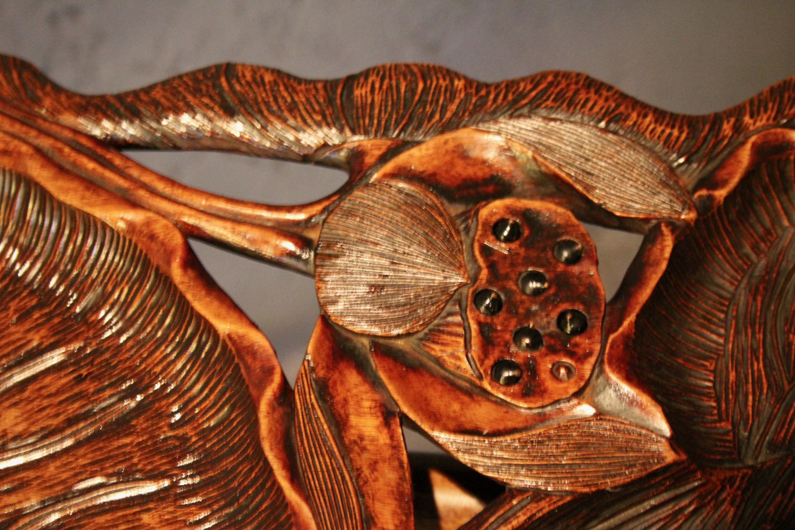 Guéridon sculpté japonais en vente 4