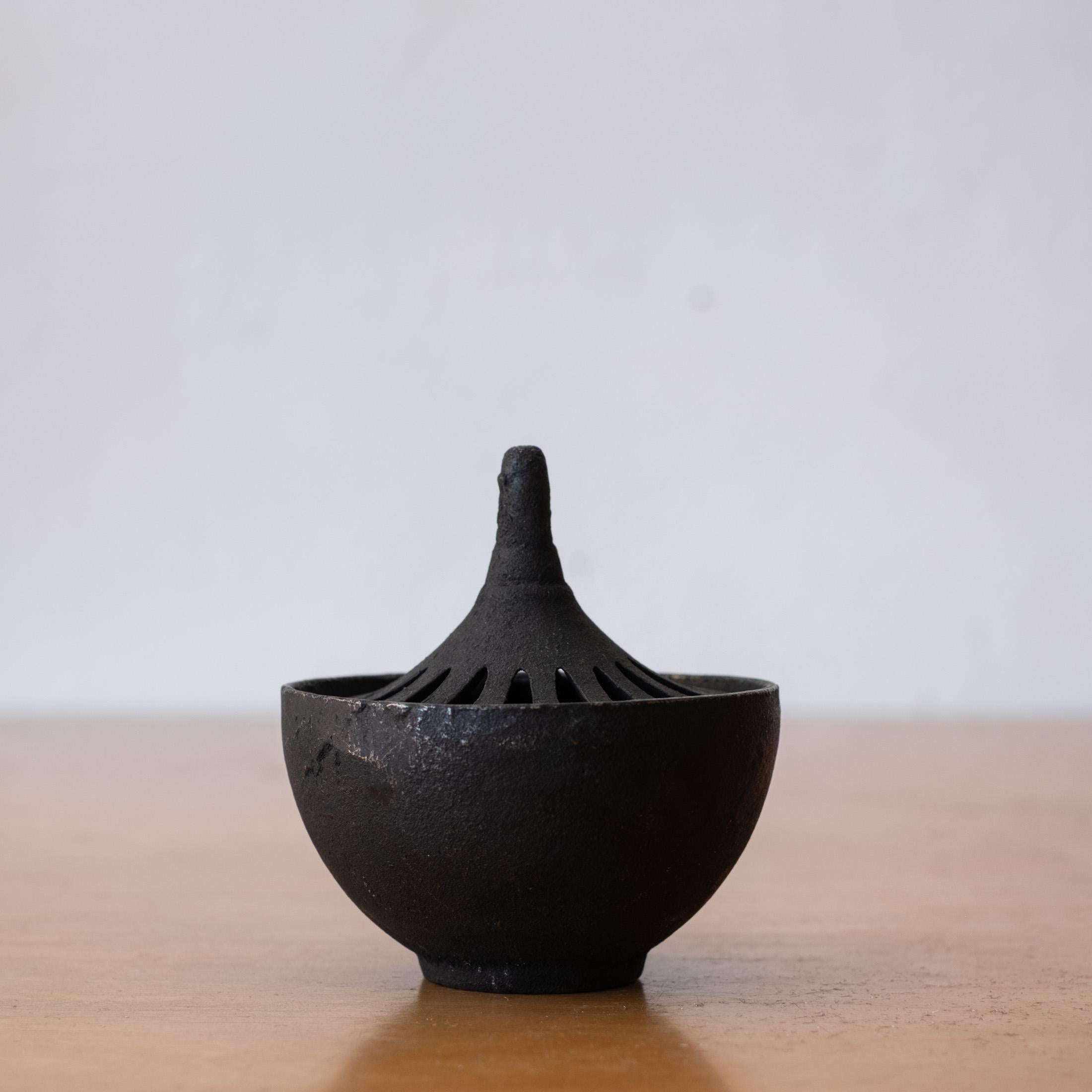 Japanese Sculptural Iron Incense Burner For Sale 2