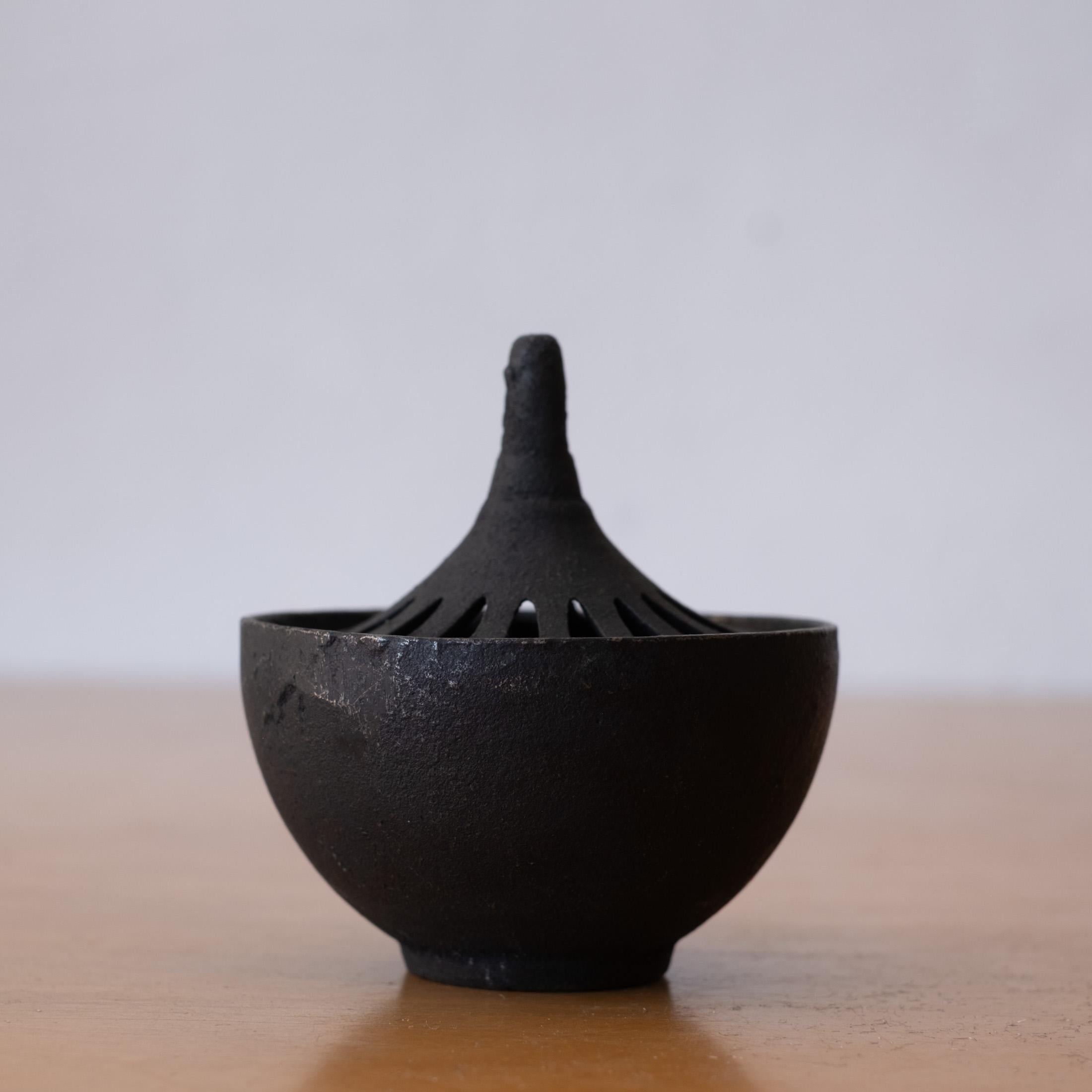Japanese Sculptural Iron Incense Burner For Sale 3