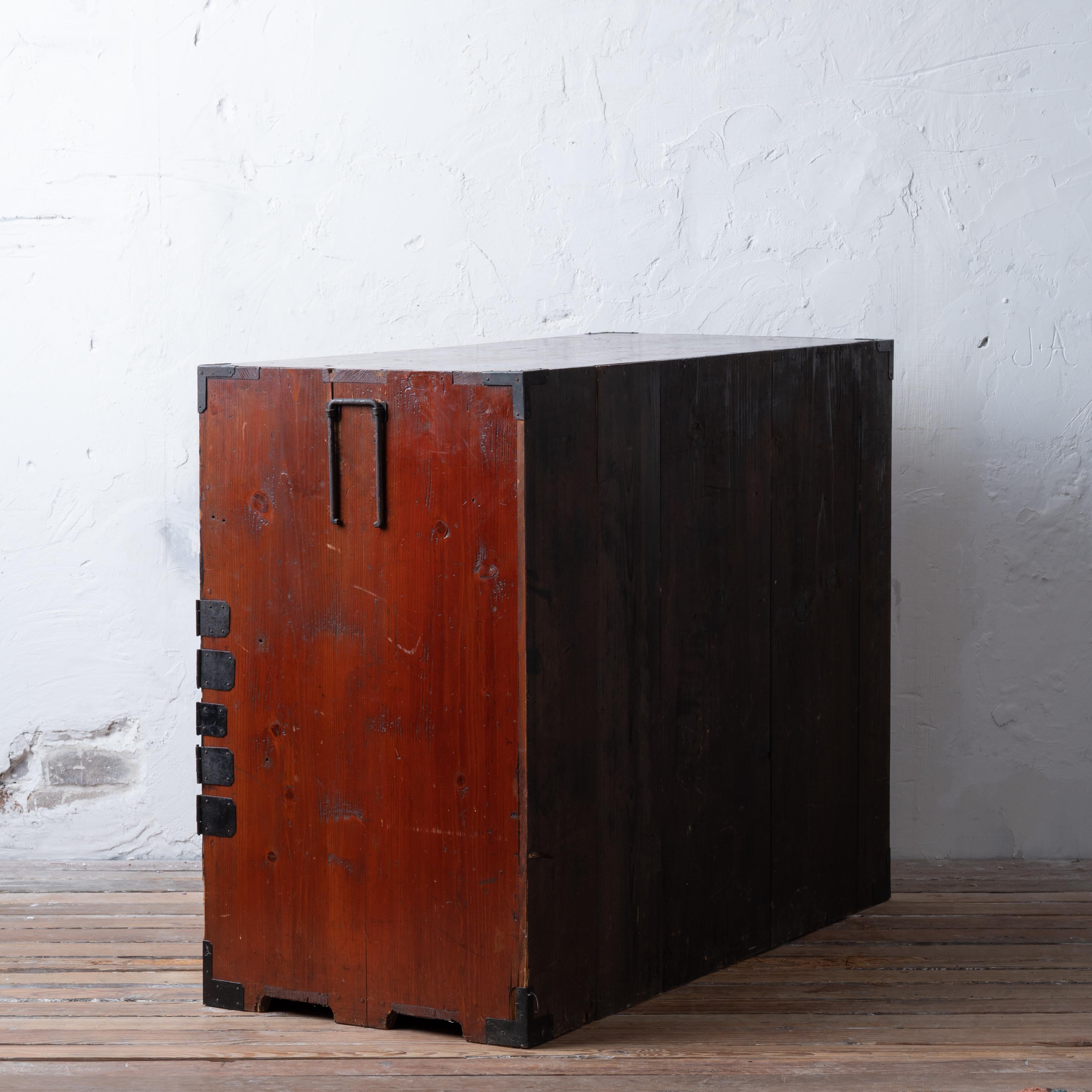 Japanese Sendai Bo Tansu in Keyaki, Meiji Period 7