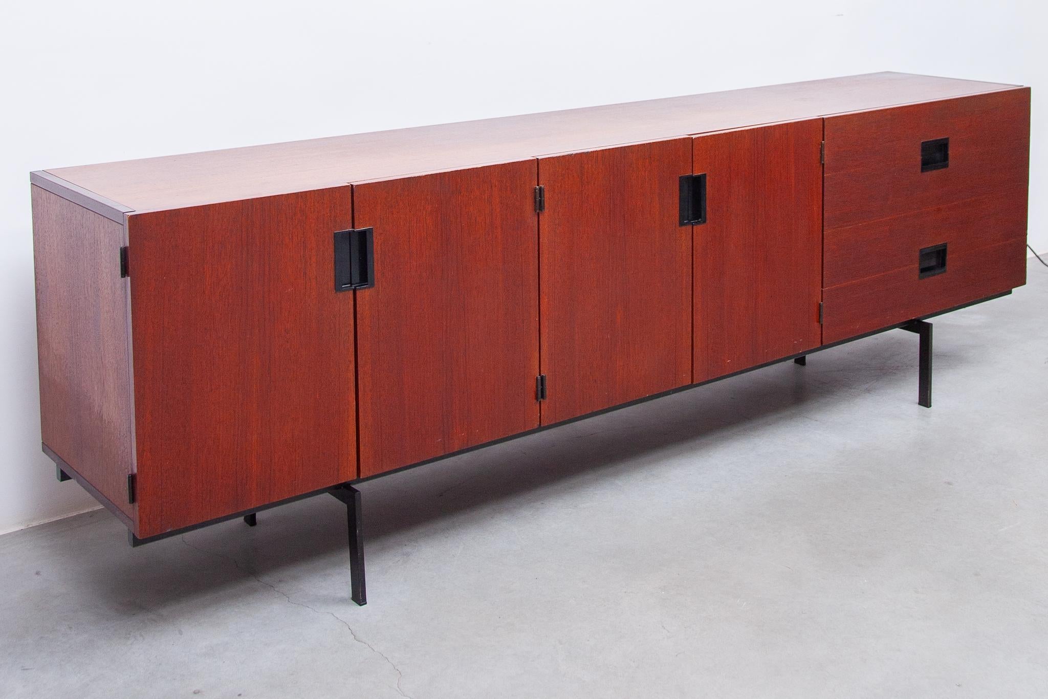 Mid-Century Modern Japanese Serie DU03  Sideboard by Cees Braakman for Pastoe 1958, Dutch design For Sale