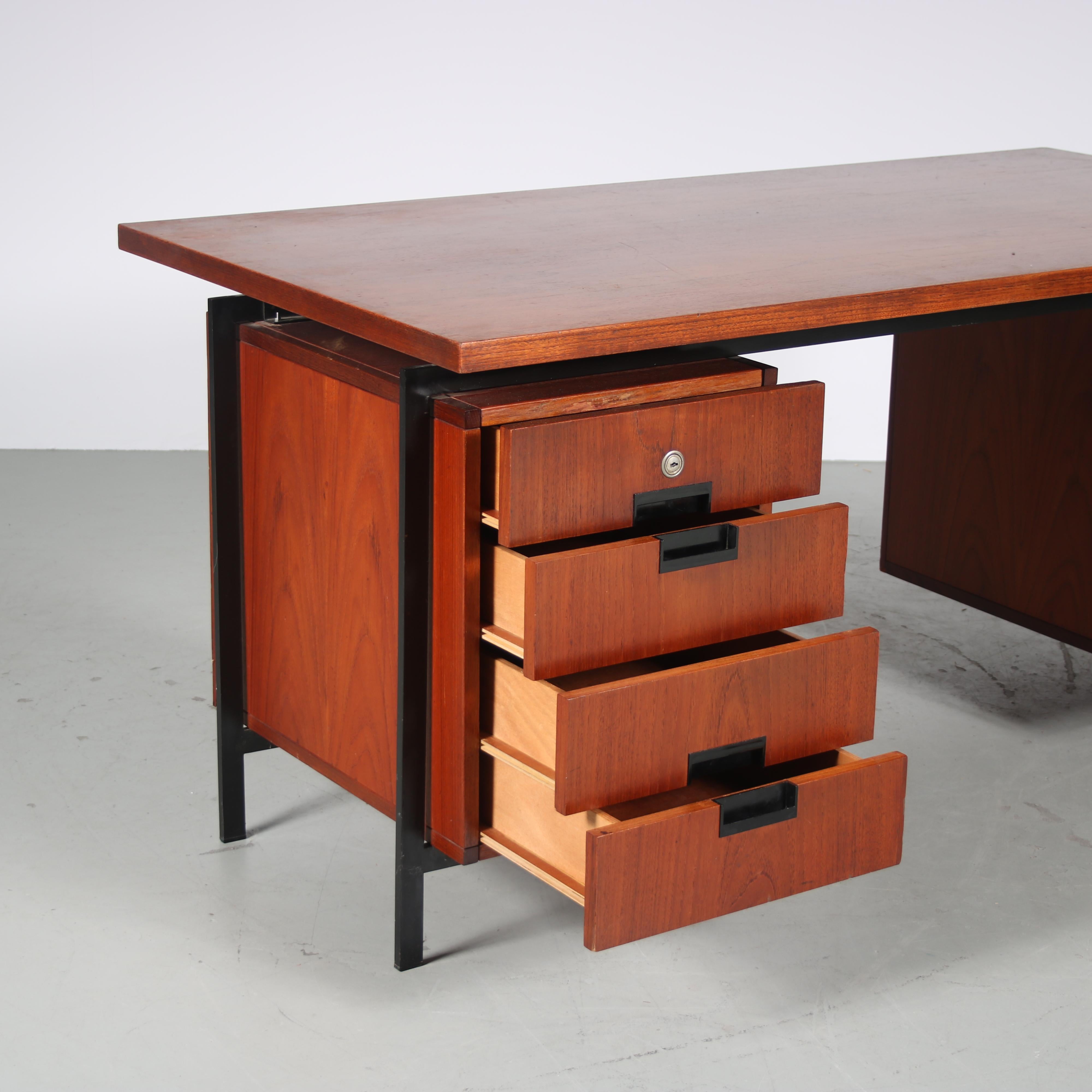 Schreibtisch aus der japanischen Serie von Cees Braakman für Pastoe, Niederlande 1960 im Angebot 3