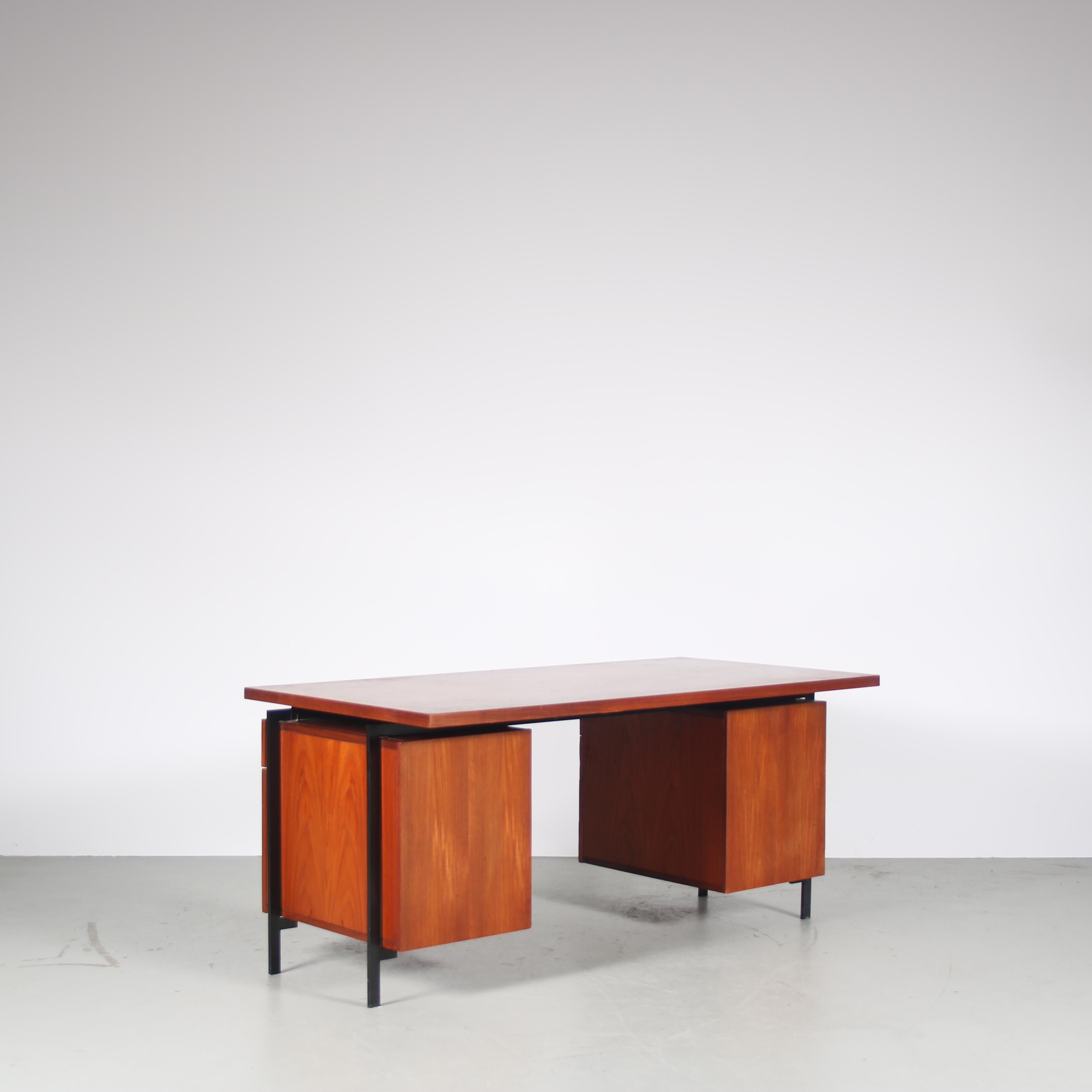 Schreibtisch aus der japanischen Serie von Cees Braakman für Pastoe, Niederlande 1960 im Angebot 7