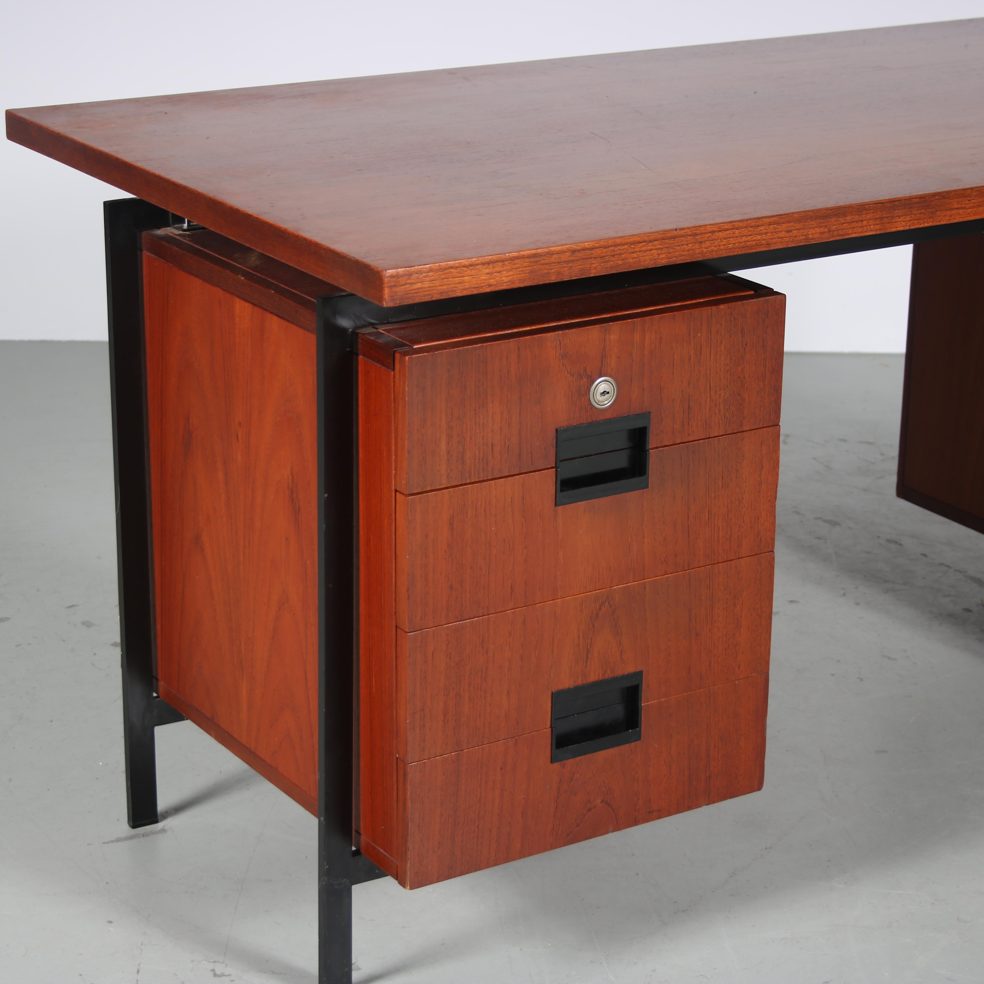 “Japanese Series” Desk by Cees Braakman for Pastoe, Netherlands 1960 In Good Condition For Sale In Amsterdam, NL